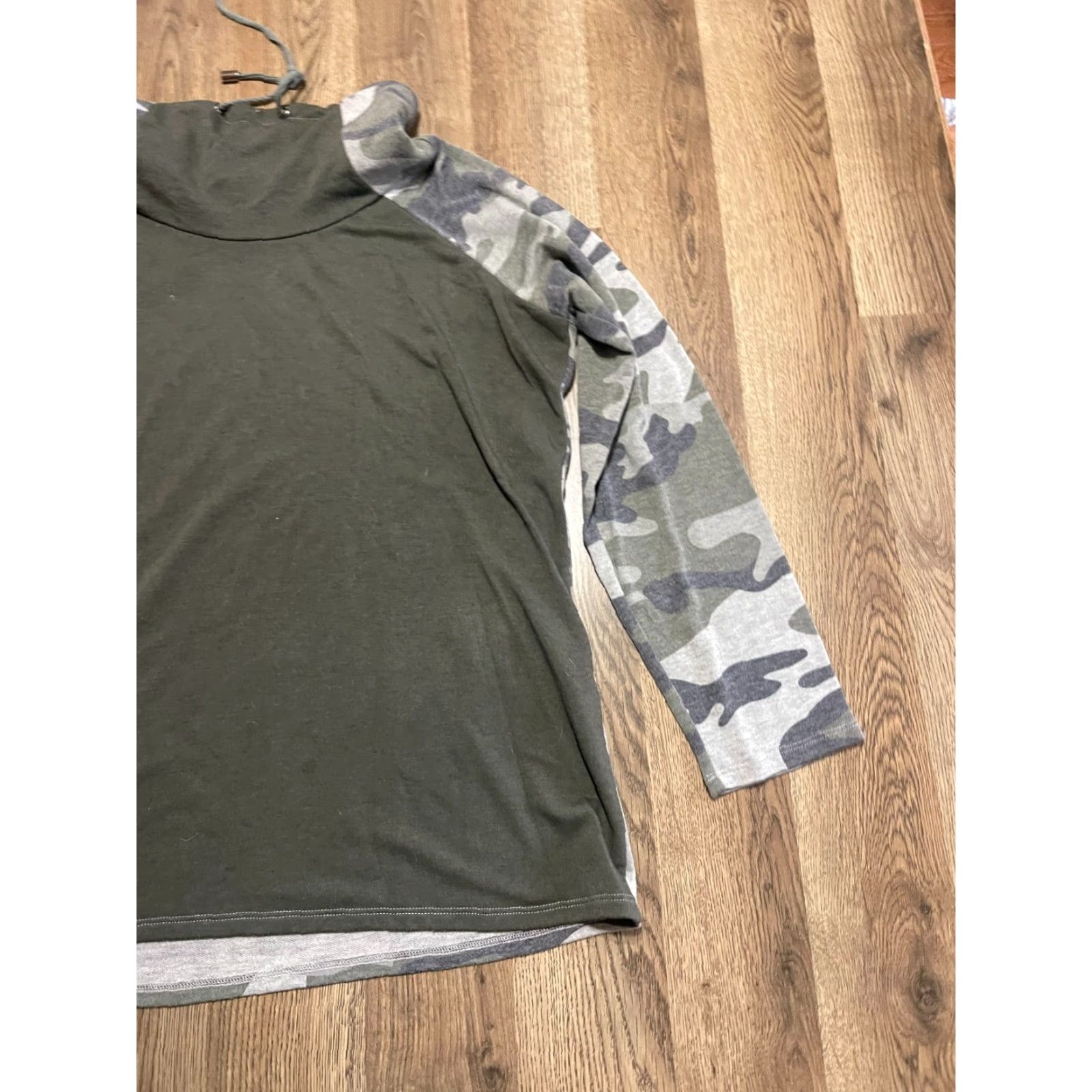 Vintage Cyrus Shirt, Womens, Turtleneck, Long Sleeve, Camouflage, Green Gray, Size L, Casual, Fall Spring Summer, Regular, Pullover, Vintage No, 0 Size L / US 10 / IT 46 - 4 Thumbnail