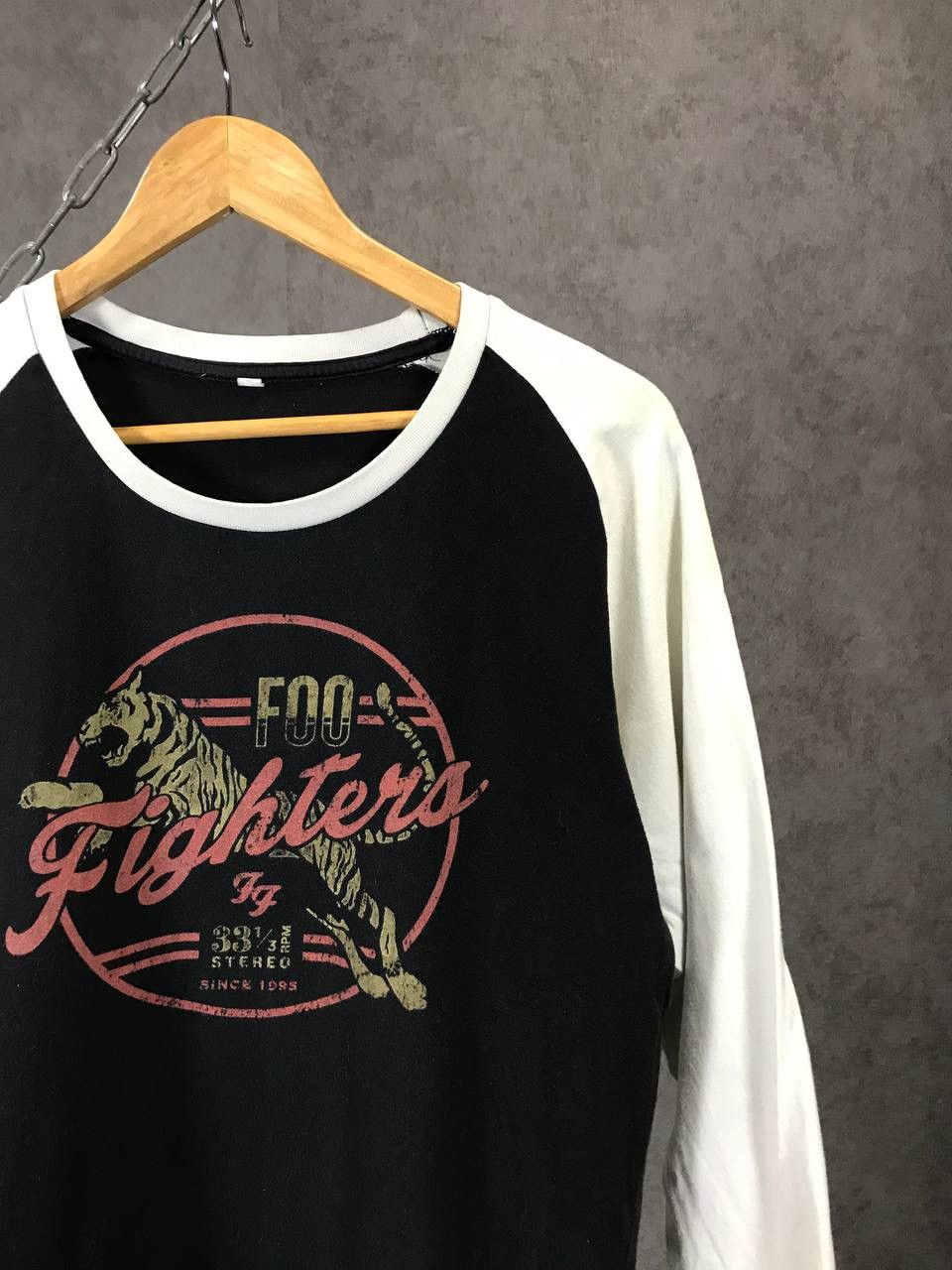 Band Tees Foo Fighters band tee Size US M / EU 48-50 / 2 - 2 Thumbnail