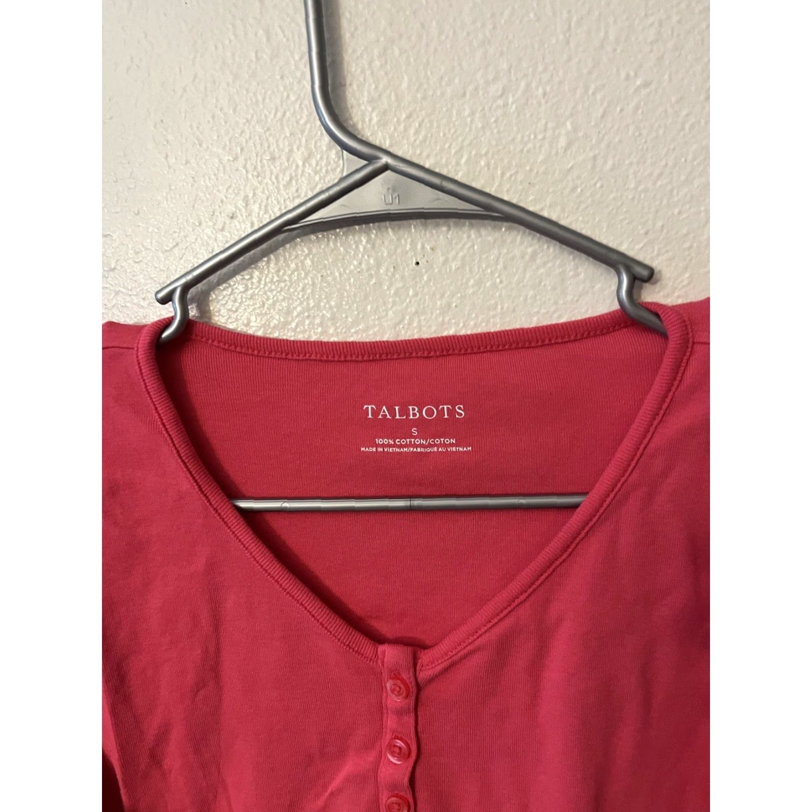 Talbots Talbots Top Womens S Pink Henley T-Shirt Long Sleeve Round Neck Cotton Solid Shirt Size S / US 4 / IT 40 - 2 Thumbnail