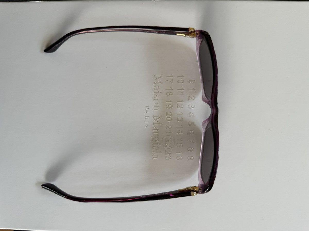 Miu Miu Vintage Miu Miu Oval Sunglasses Purple Y2K / Early 2000s Size ONE SIZE - 5 Thumbnail