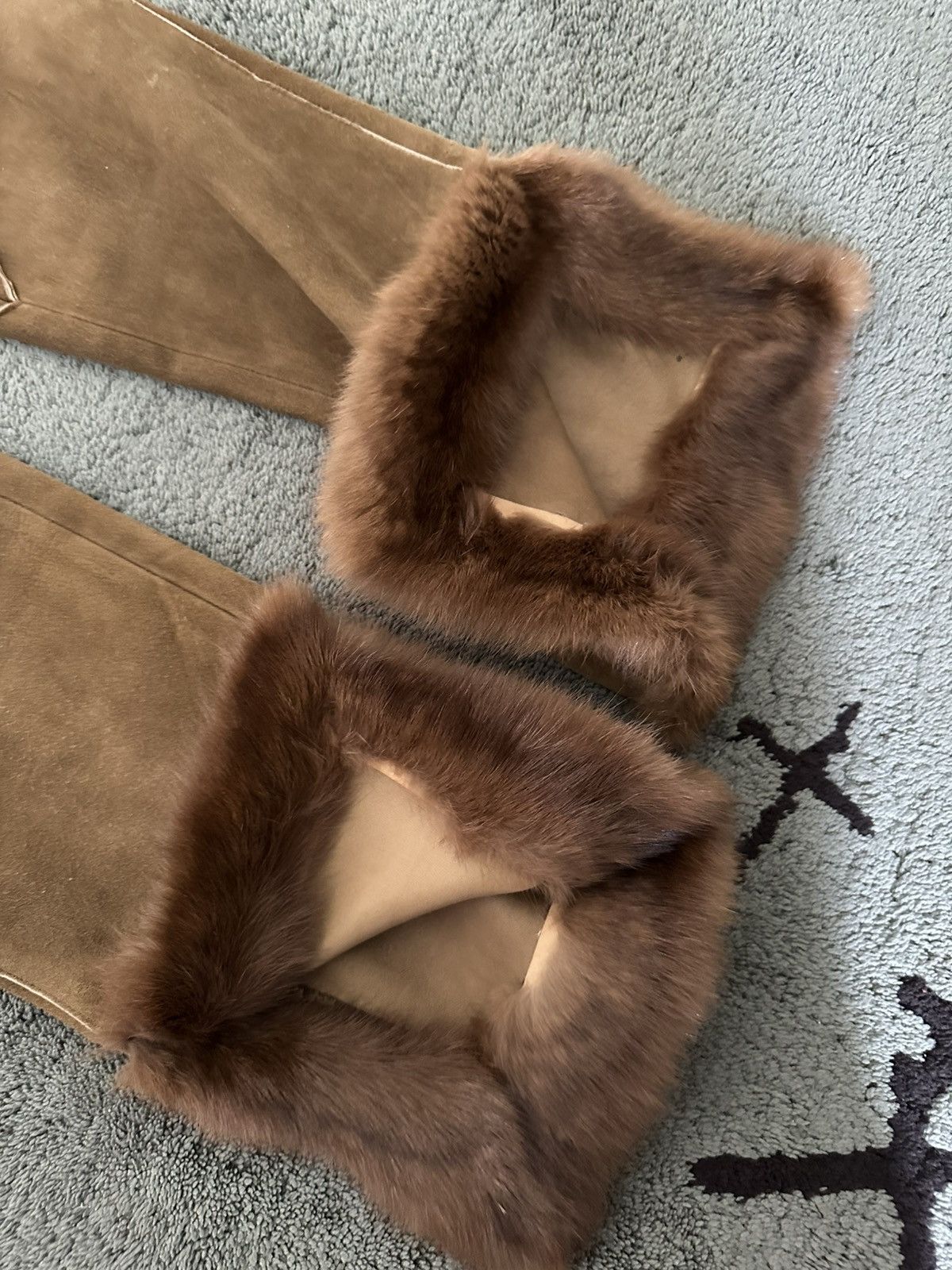 Fendi Archive Fendi Fall 1999 Suede Mink Fur Pants Karl Lagerfeld Size 28" / US 6 / IT 42 - 6 Thumbnail