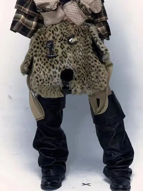VIBE Leopard Print Puppy Shoulder Bag Size ONE SIZE - 4 Thumbnail