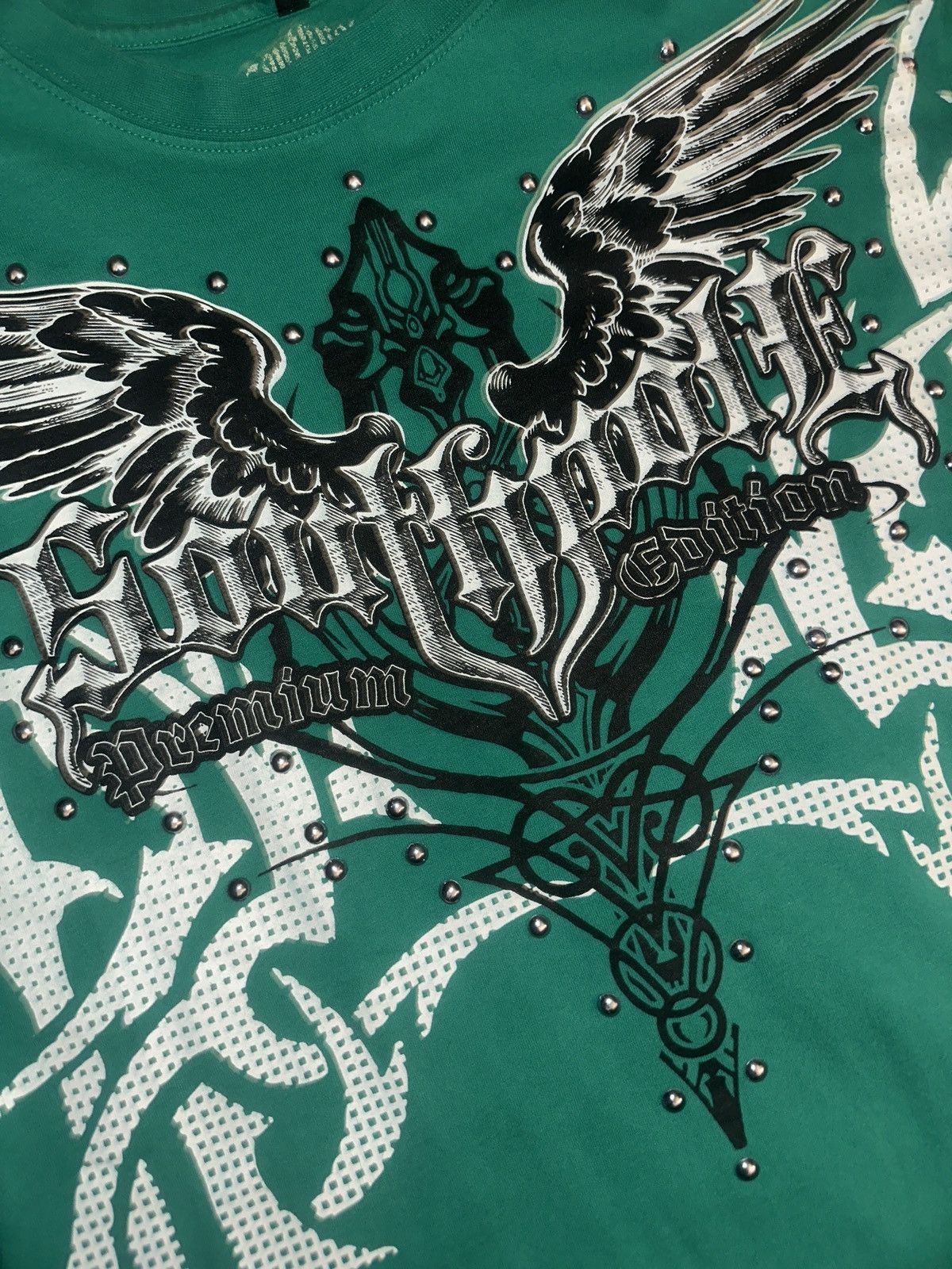 Affliction × Southpole × Vintage Southpole Studded Y2K Tribal Graphic Tee Size US L / EU 52-54 / 3 - 3 Thumbnail