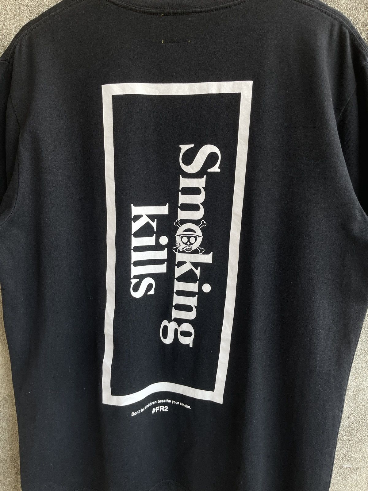 FR2 A/W’25🔥FR2 x ONE PIECE🔥Smoking Kills Logo Rabbit Black Tee Size US L / EU 52-54 / 3 - 12 Thumbnail