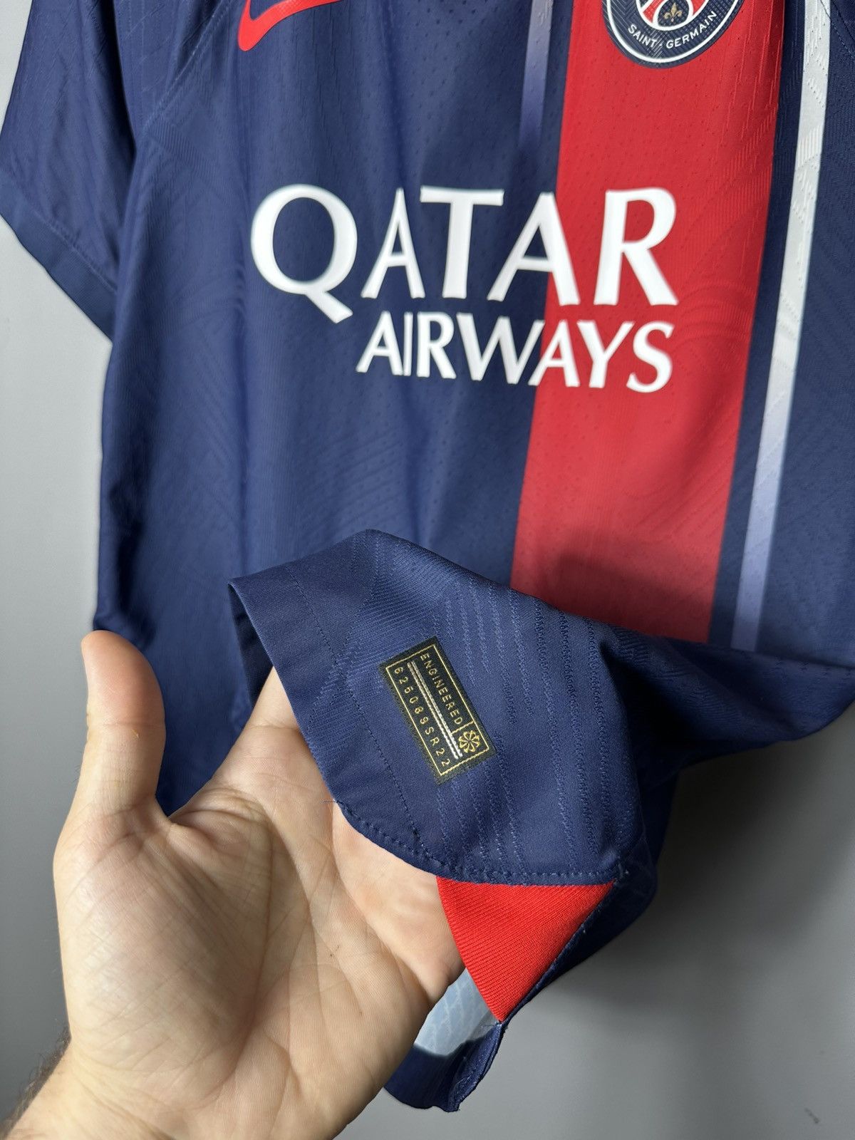 Nike PSG Neymar 2023 Soccer Jersey Football Kit Shirt Size US S / EU 44-46 / 1 - 5 Thumbnail