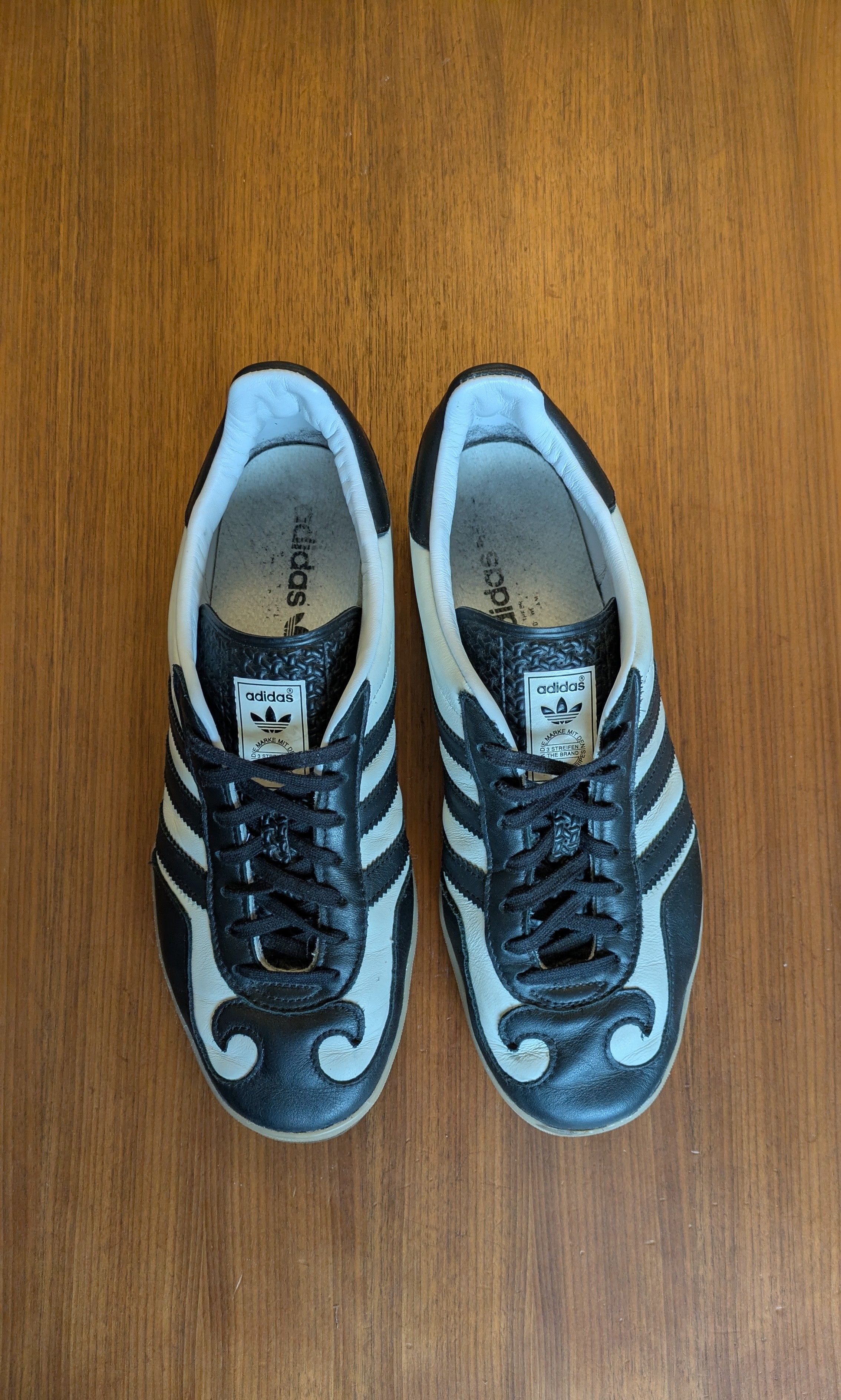 Adidas Adidas Gazelles Leather Sneakers Size US 10 / EU 43 - 4 Thumbnail