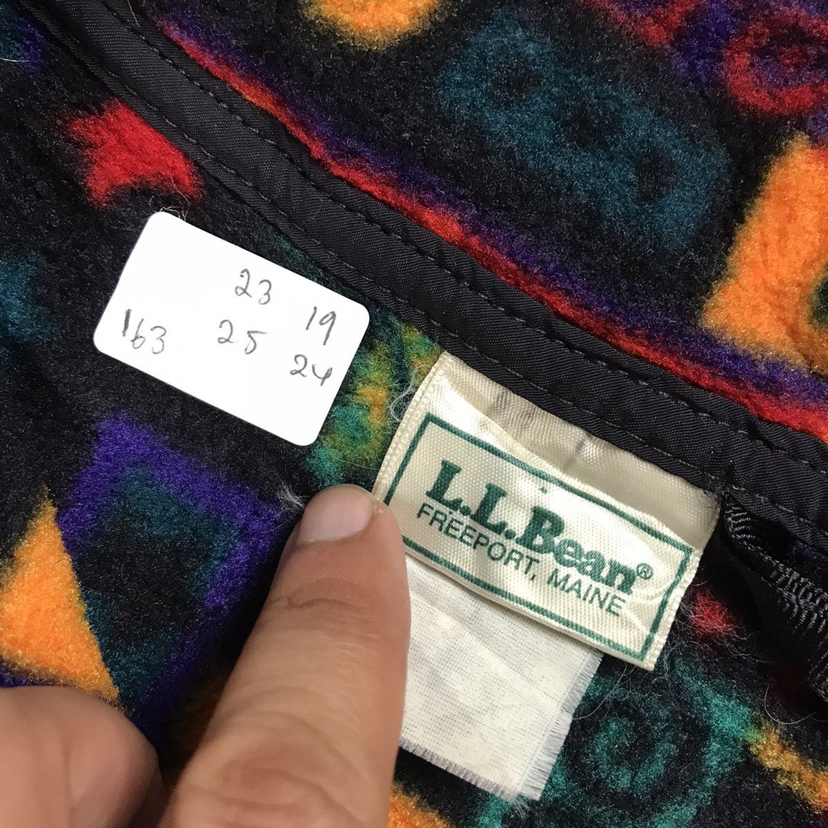 L.L. Bean 🔥L.L BEAN MULTI COLOUR FLEECE JACKET Size US M / EU 48-50 / 2 - 10 Thumbnail