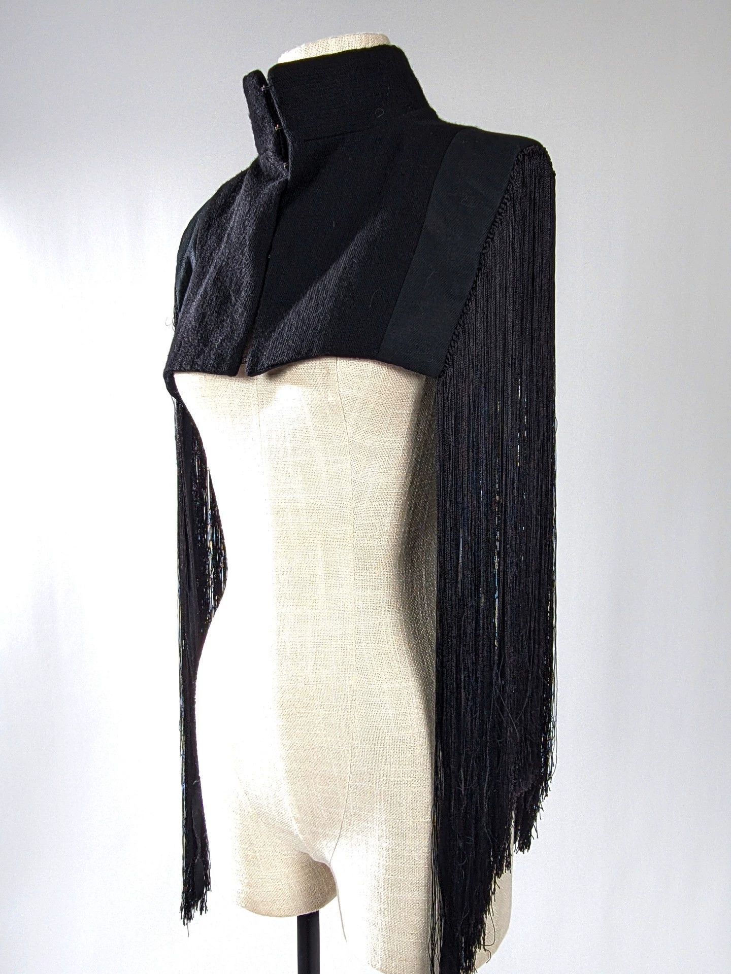 Ann Demeulemeester Ann demeulemeester Women's Fringed Shawl Coat Size XS / US 0-2 / IT 36-38 - 2 Thumbnail