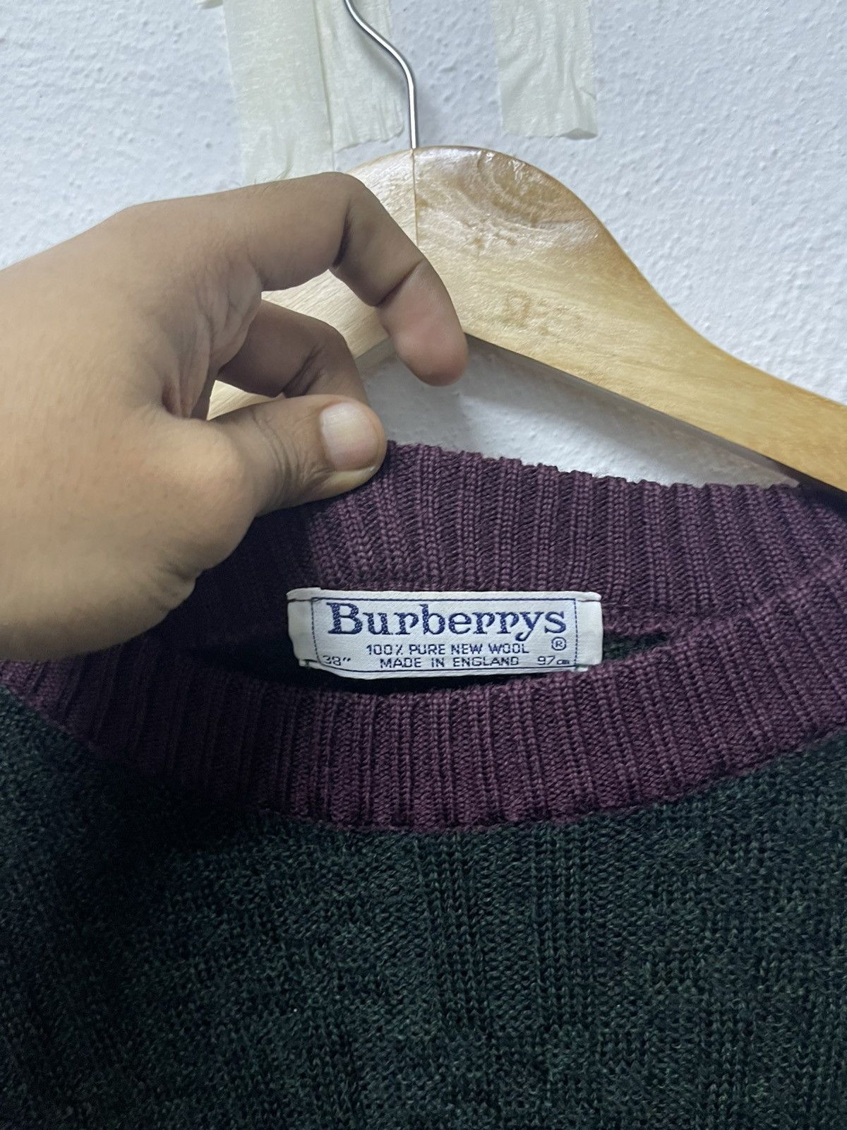 90s BURBERRYS WOOL KNITWEAR MULTICOLOUR SPELLOUT