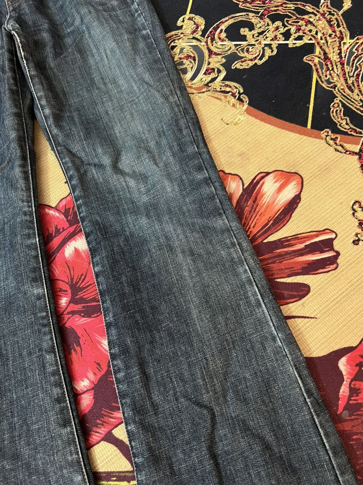 Japanese Brand × Uniqlo × Vintage 💥Flare💥Vintage Uniqlo Flare Blue Jean Size 28" / US 6 / IT 42 - 6 Thumbnail