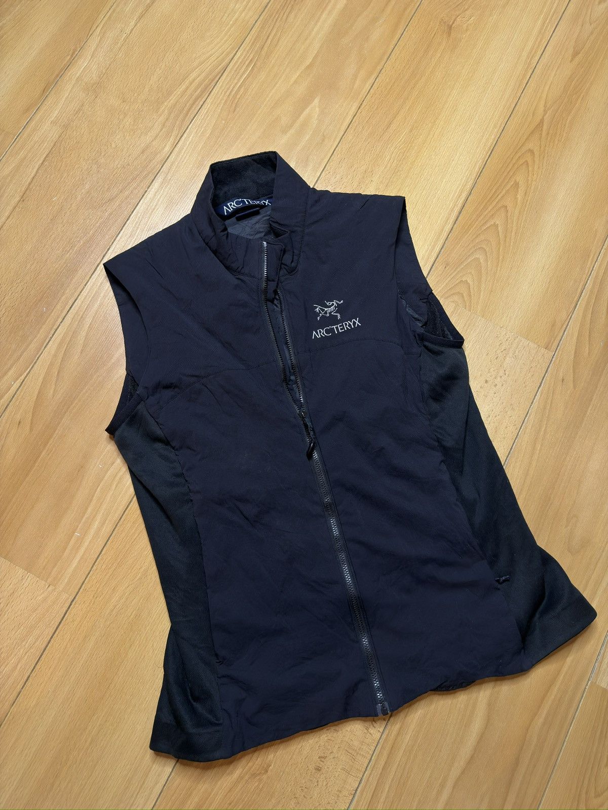 Arc'teryx Arcteryx vest Size M / US 6-8 / IT 42-44 - 1 Thumbnail