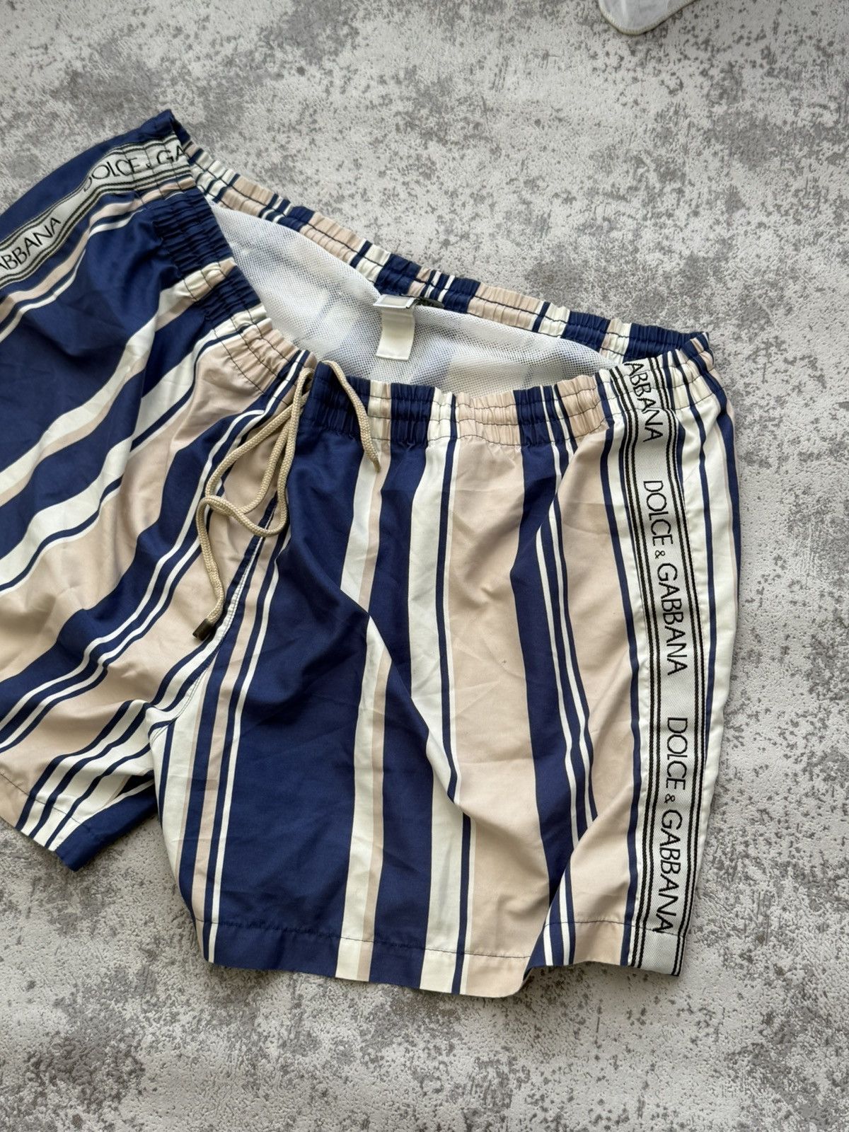 Dolce & Gabbana Dolce & Gabbana Swimwear Shorts Size in Fact M Size US 32 / EU 48 - 2 Thumbnail