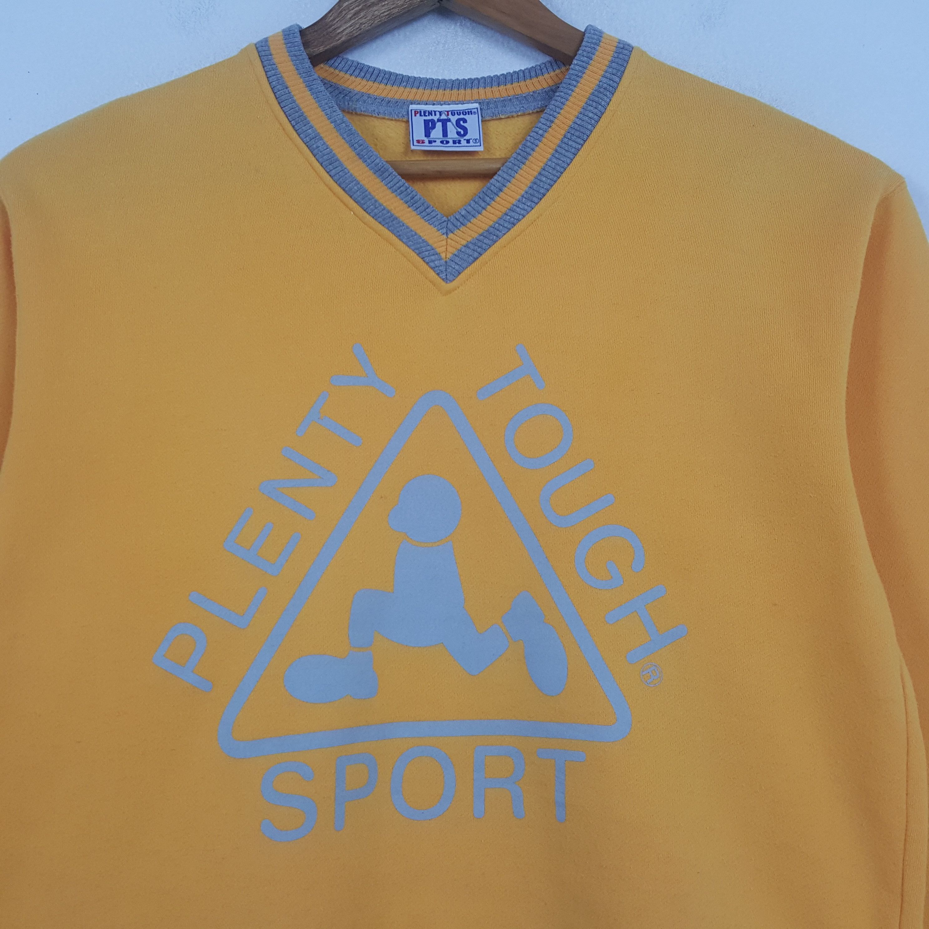 Japanese Brand × Vintage Vintage PLENTY TOUGH SPORT Sportswear Sweatshirt C293N26 Size US M / EU 48-50 / 2 - 2 Thumbnail