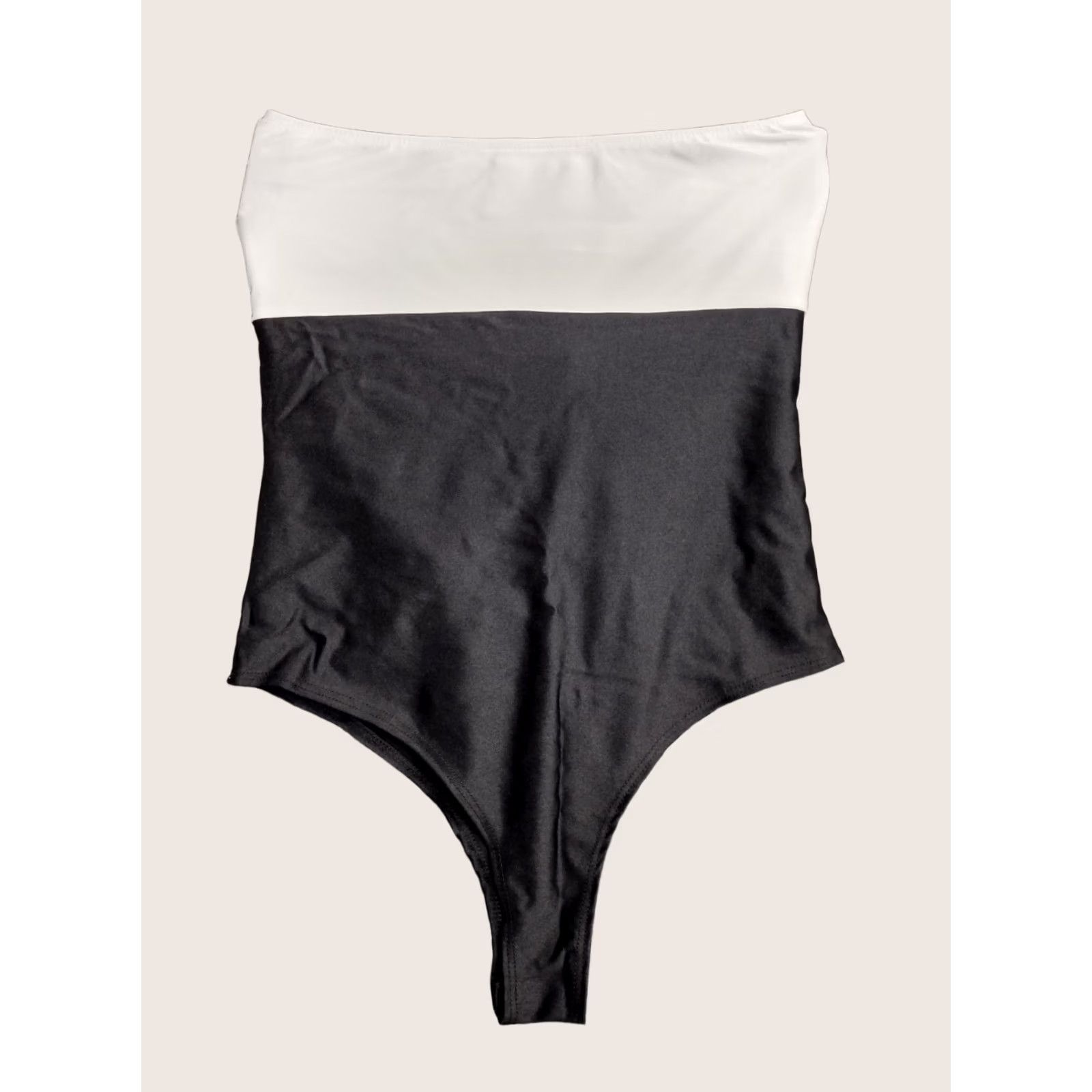 Vintage MAGIA U.S.A Women's Black & White One Piece Swimsuit Tie Knot Front Size M Size ONE SIZE - 1 Thumbnail