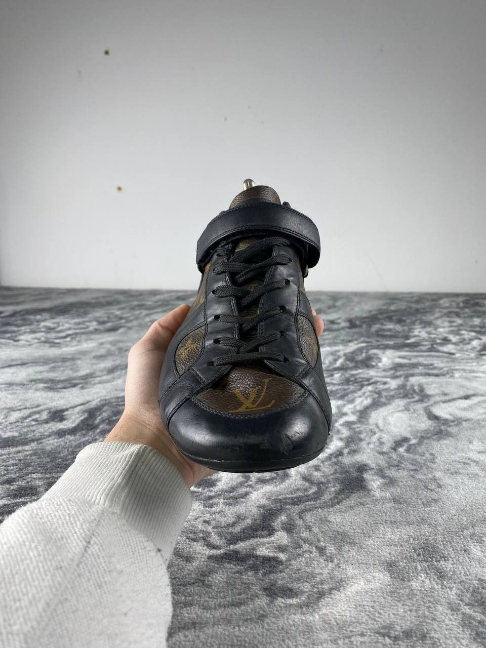 Louis Vuitton Louis Vuitton Globe Trotter Monogram Leather Sneakers Size US 9.5 / EU 42-43 - 4 Thumbnail