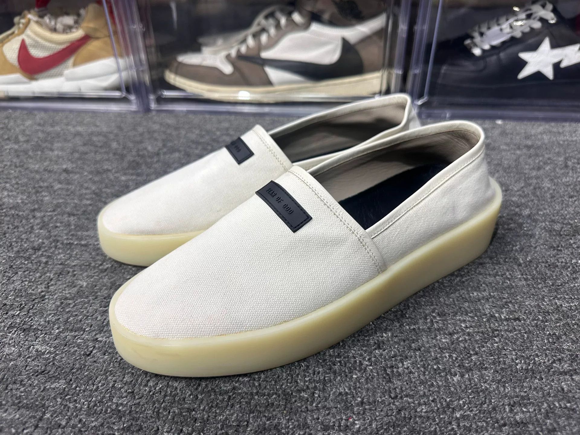 Fear of God Fear of God Lowtop Sneakers 7 Men Size US 7 / EU 40 - 1 Thumbnail