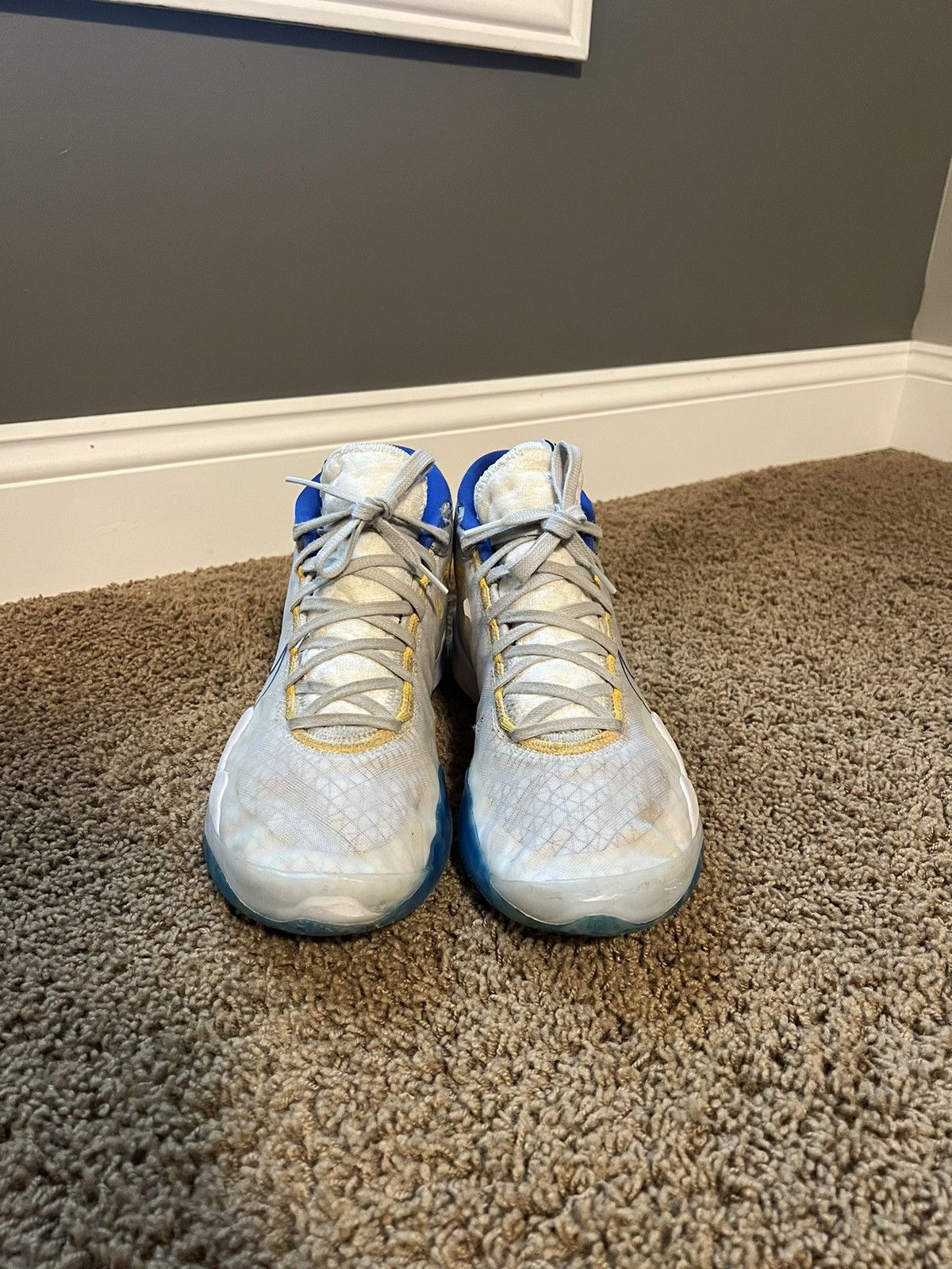 Nike Nike KD 12 Warriors Home Size US 11.5 / EU 44-45 - 2 Thumbnail