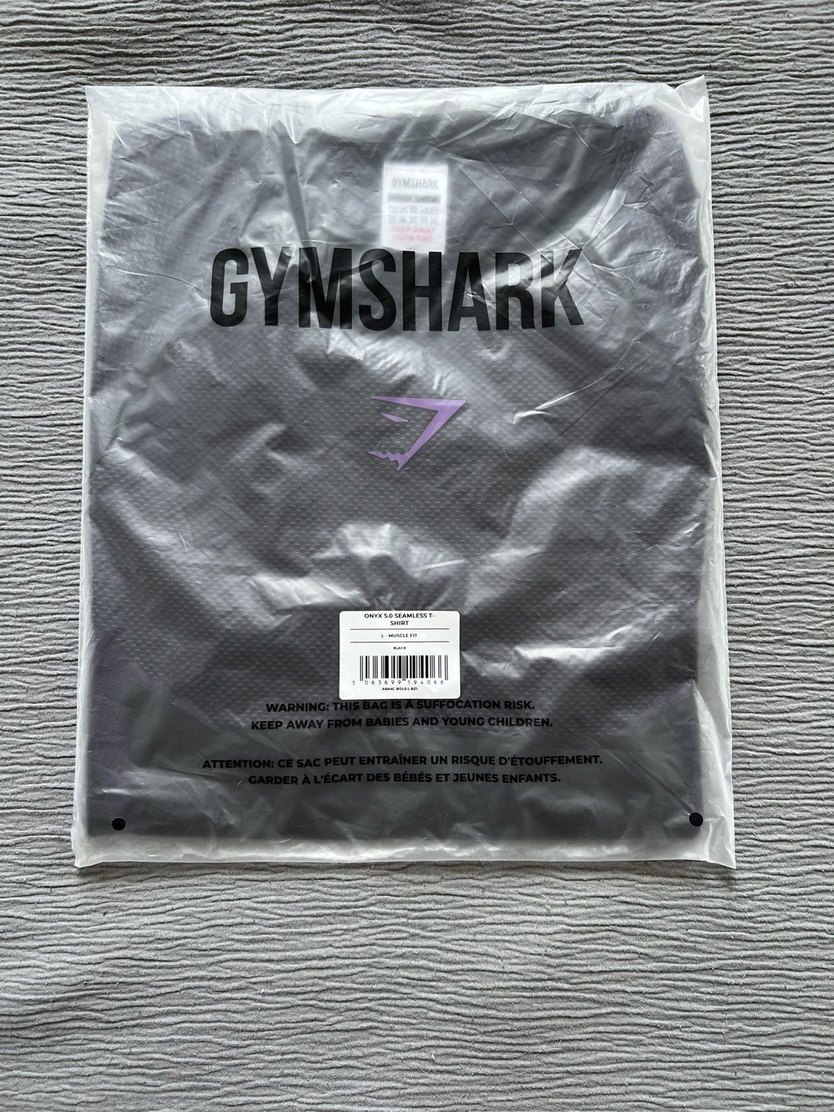 Gymshark ONYX 5.0 SEAMLESS LONG SLEEVE T-SHIRT BLACK/CARMINE RED