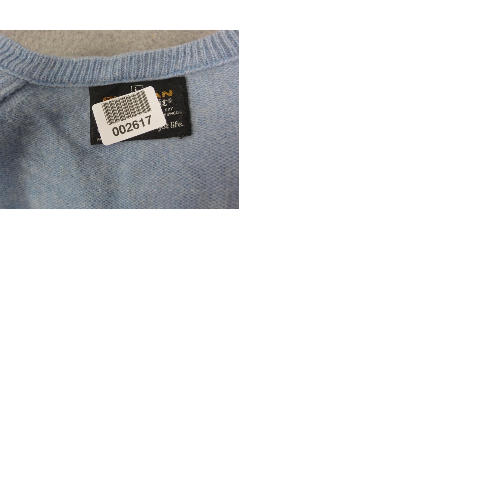 Vintage VINTAGE Puritan Sweater Mens L Blue Wool V-Neck Aquaknit 60s 70s Pullover Casual 90s City Classic Mens Size US L / EU 52-54 / 3 - 10 Thumbnail