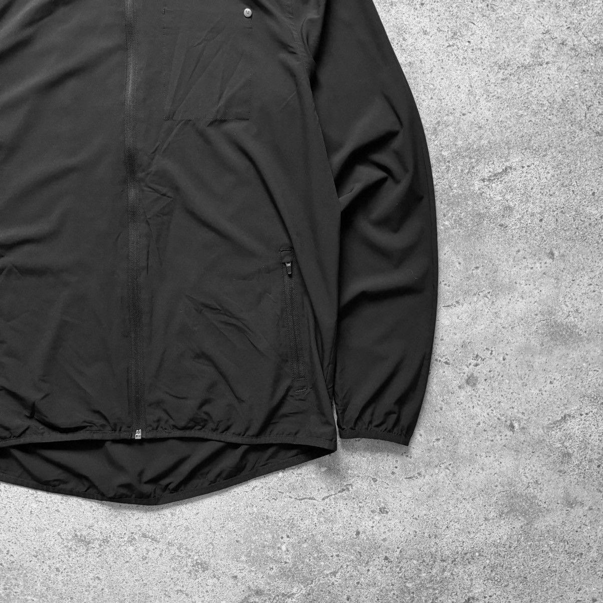 Vuori Daybreak Windbreaker Size US M / EU 48-50 / 2 - 6 Thumbnail