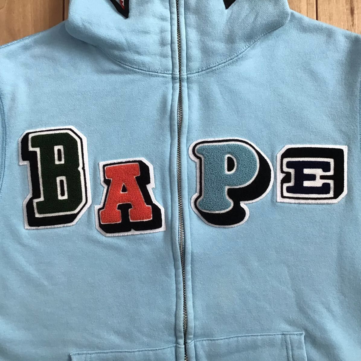 Bape BAPE logo multi fonts shark hoodie light blue a bathing ape Size US L / EU 52-54 / 3 - 2 Thumbnail