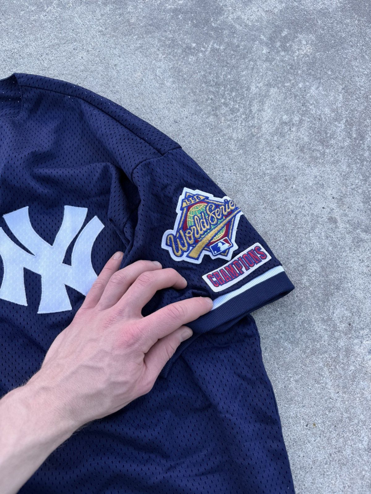 Majestic Vintage Majestic Y2K streetwear band oversized jersey Size US XL / EU 56 / 4 - 10 Thumbnail