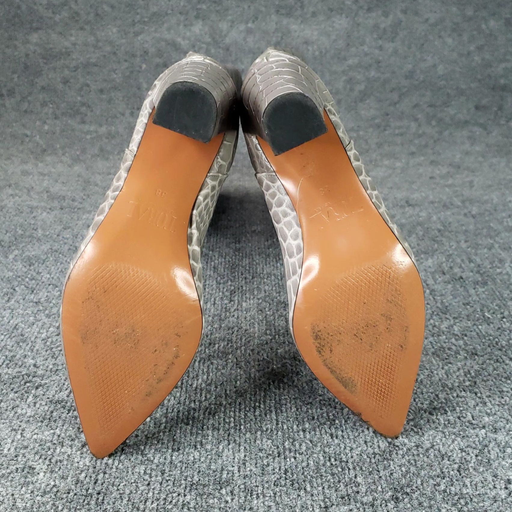 Vintage Toral Boots Womens Size 7.5 Gray Croc Embossed Leather Knee High Heel Size US 7.5 / IT 37.5 - 3 Thumbnail