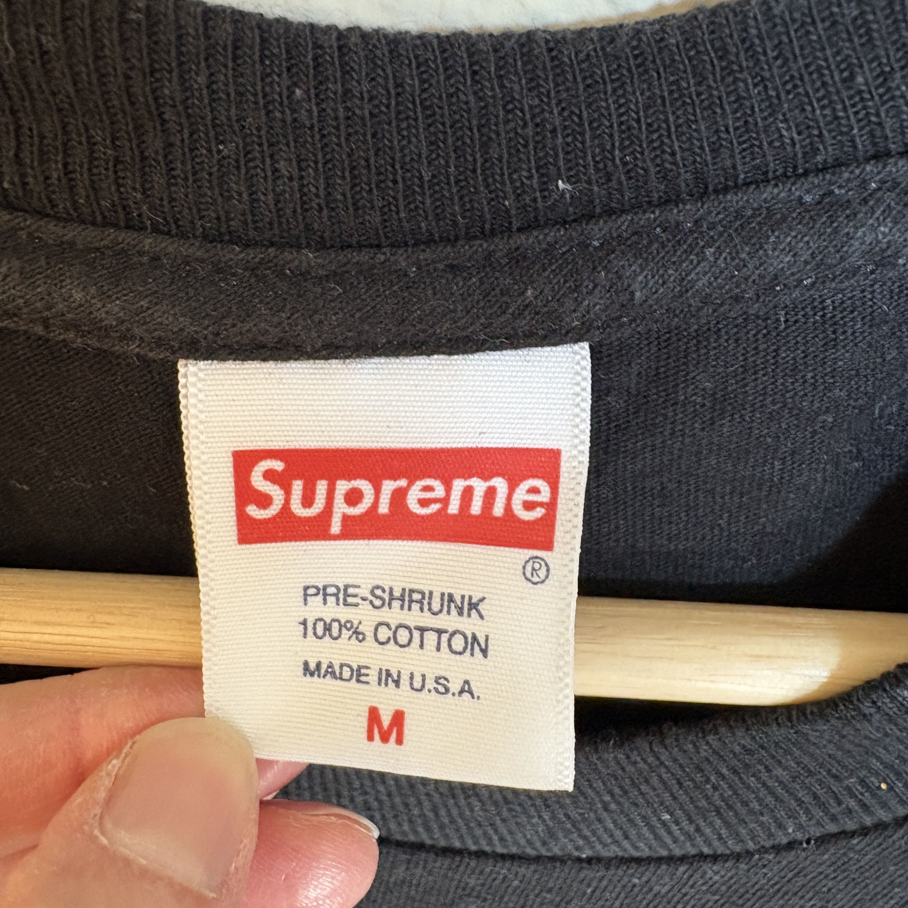 Supreme Supreme Futura Logo Tee Size US M / EU 48-50 / 2 - 3 Thumbnail