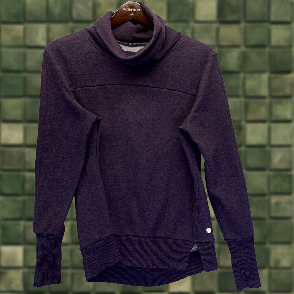 Vintage apana Purple Cowl Neck Sweatshirt Women’s SZ M Athletic Pullover -3698 Size M / US 6-8 / IT 42-44 - 1 Thumbnail