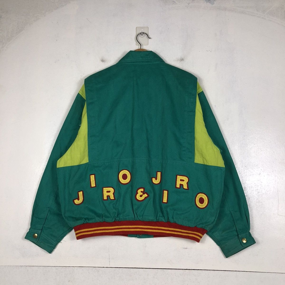 Japanese Brand 📌VINTAGE BOMBER JACKET JIRO JIRO BIG LOGO SPELL OUT Size US L / EU 52-54 / 3 - 10 Thumbnail