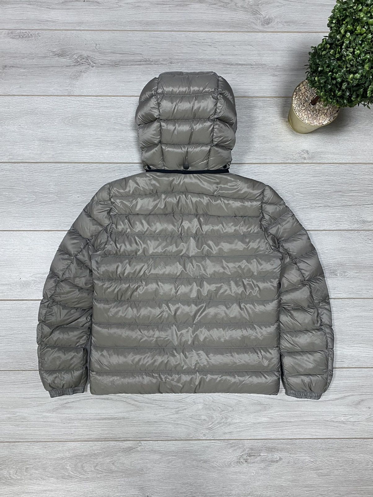 Moncler Moncler jacket Valence puffer size 2 Size US M / EU 48-50 / 2 - 17 Thumbnail