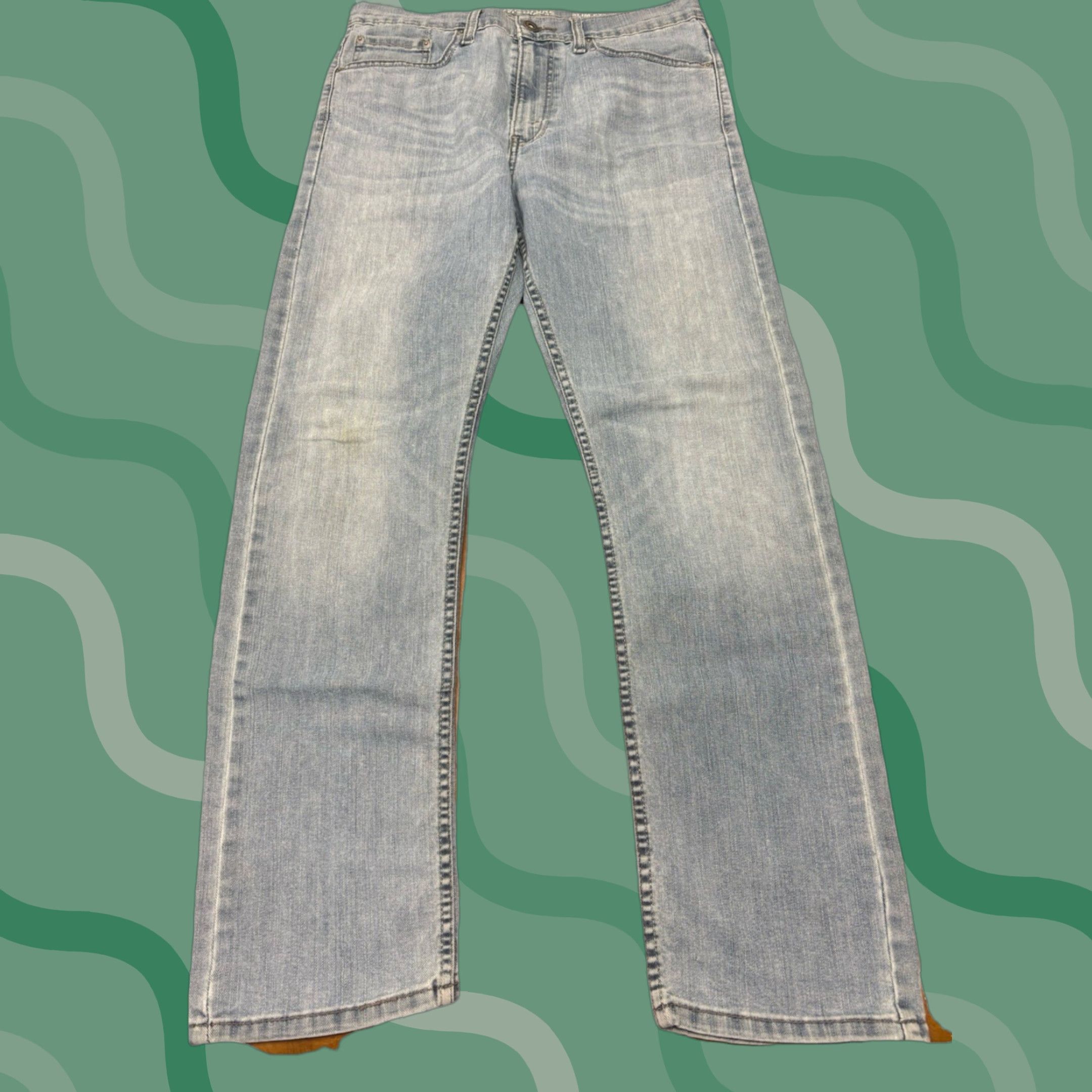 Vintage Levi Strauss & Co. Levis Signature Straight Fit Jeans Size 32x32 Blue Wash Denim Men Jeans Regular Inseam 32 Pockets Modern Vintage: No Size US 32 / EU 48 - 1 Thumbnail