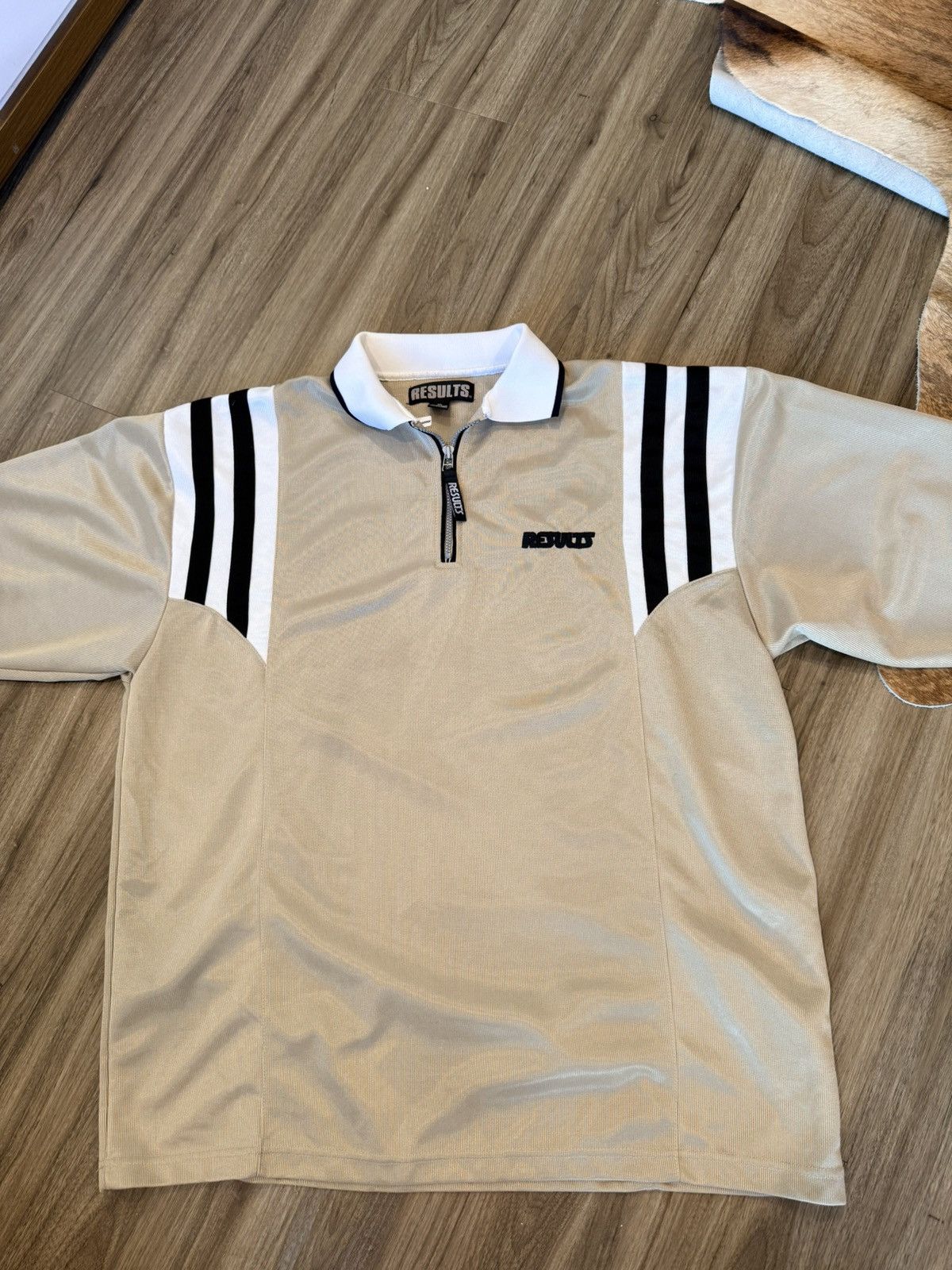 Other Vintage Y2K Results Jeans 1/4 Zip Polo shirt gold Blk Size US XL / EU 56 / 4 - 2 Thumbnail