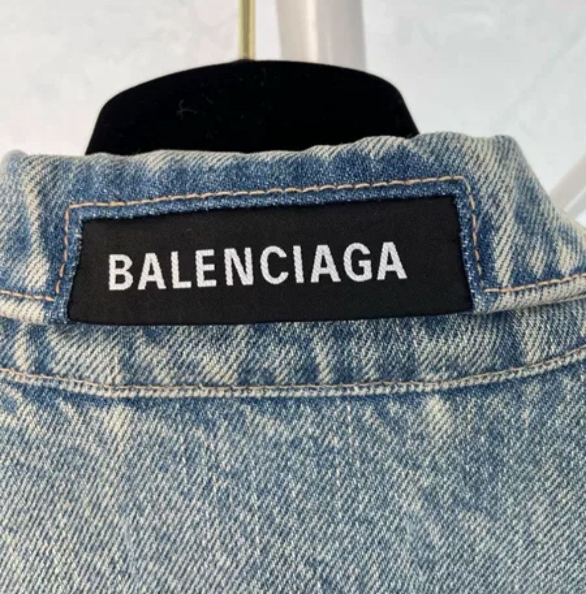 Balenciaga BALENCIAGA denim jacket2412-Nextarrow Size US S / EU 44-46 / 1 - 5 Thumbnail