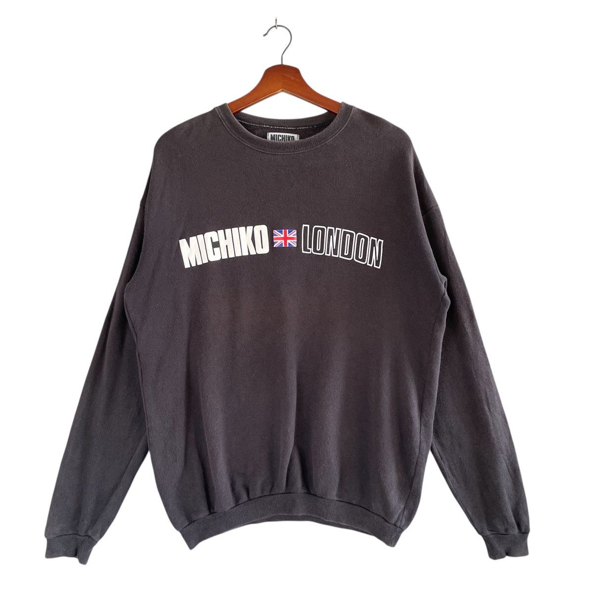 Michiko Koshino × Michiko Koshino London × Vintage Vintage Michiko Koshino London Crewneck Size US XL / EU 56 / 4 - 1 Thumbnail