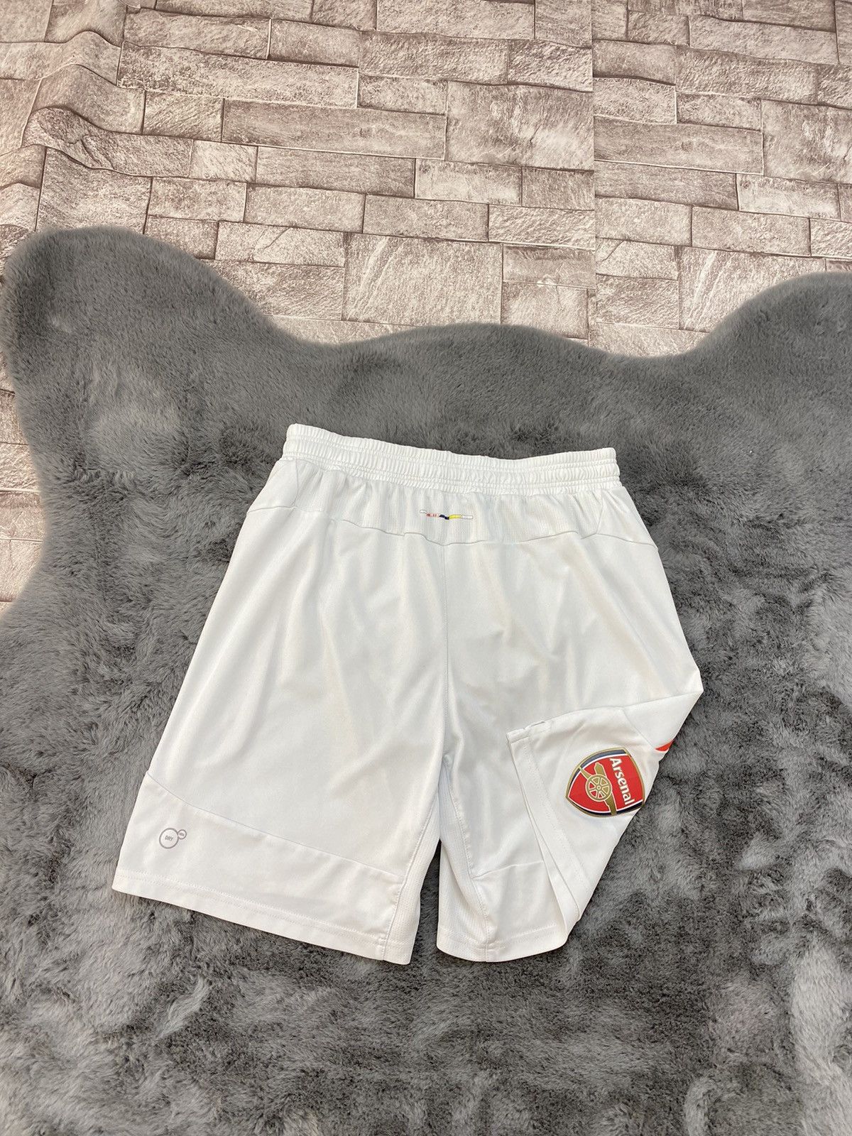 Puma × Vintage Shorts soccer FC Arsenal Gunners Home 2014/2015 Puma Size US 32 / EU 48 - 12 Thumbnail