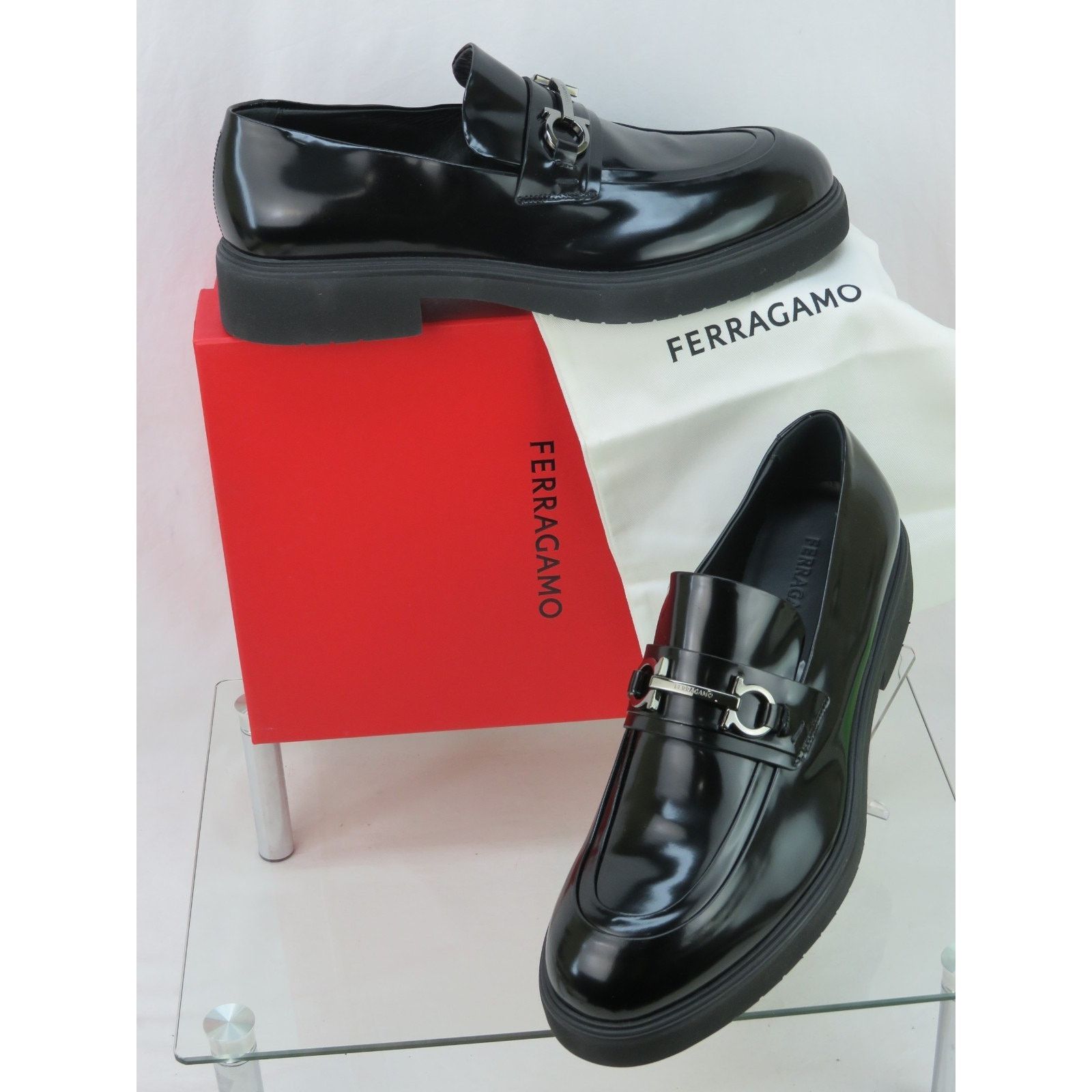 Salvatore Ferragamo FERRAGAMO FIORELLO BLACK PATENT LEATHER GANCINI LOAFERS 9.5 Size US 9.5 / EU 42-43 - 1 Thumbnail