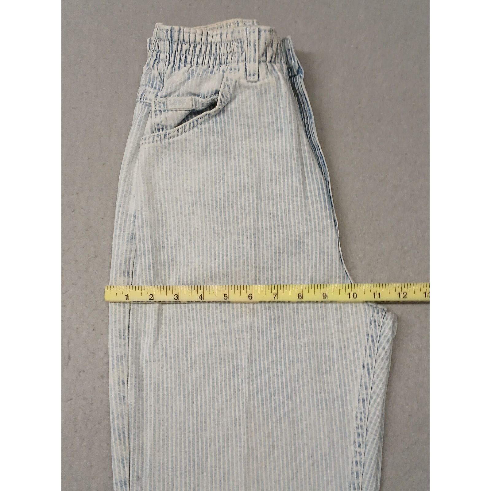 Lee Lee (8M) Vintage High Rise Tapered Leg Light Wash Jeans Size 30" / US 8 / IT 44 - 3 Thumbnail
