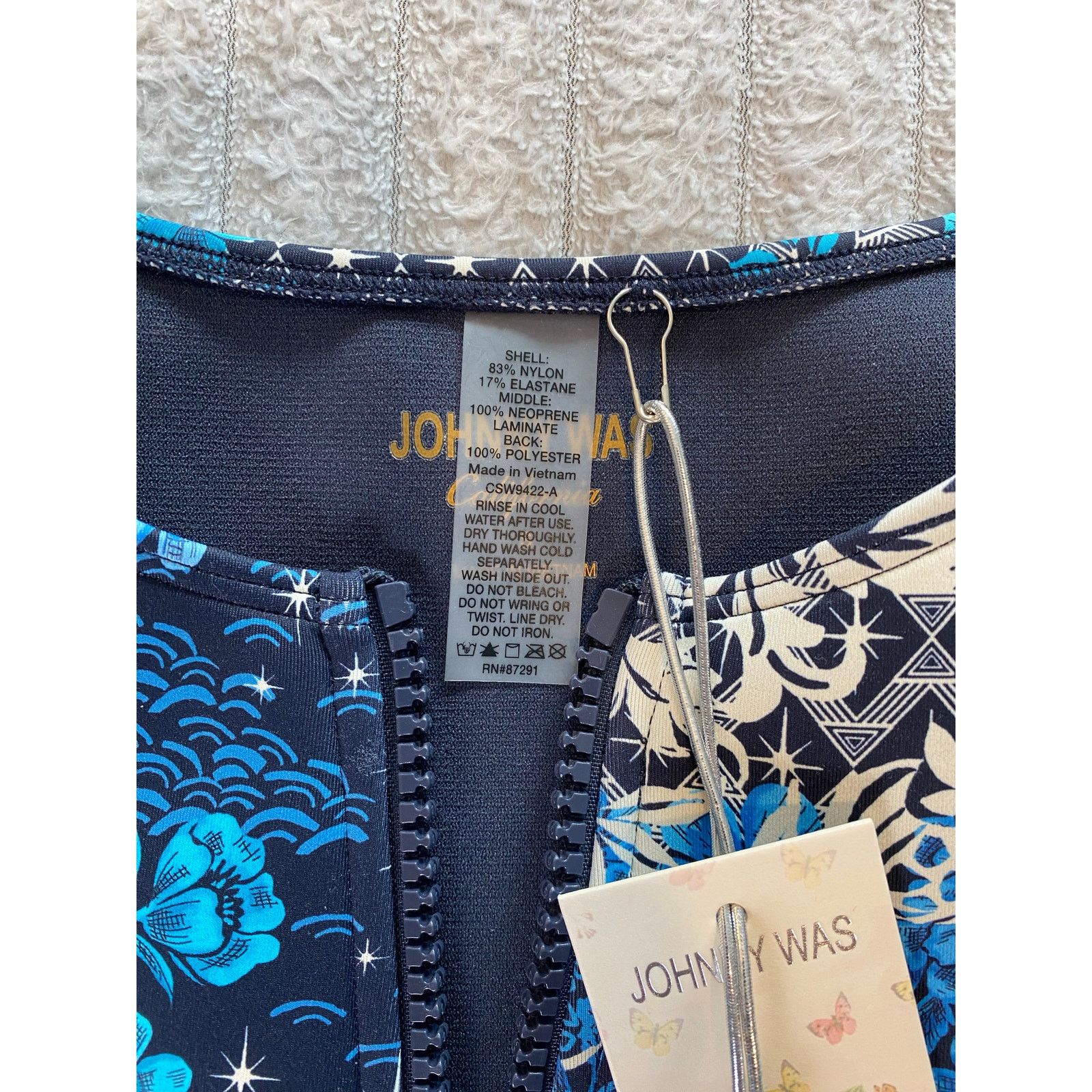 Johnny Was Johnny Was SML Cali Blue-Fly Neoprene Bodysuit/Swimsuit Size ONE SIZE - 7 Thumbnail