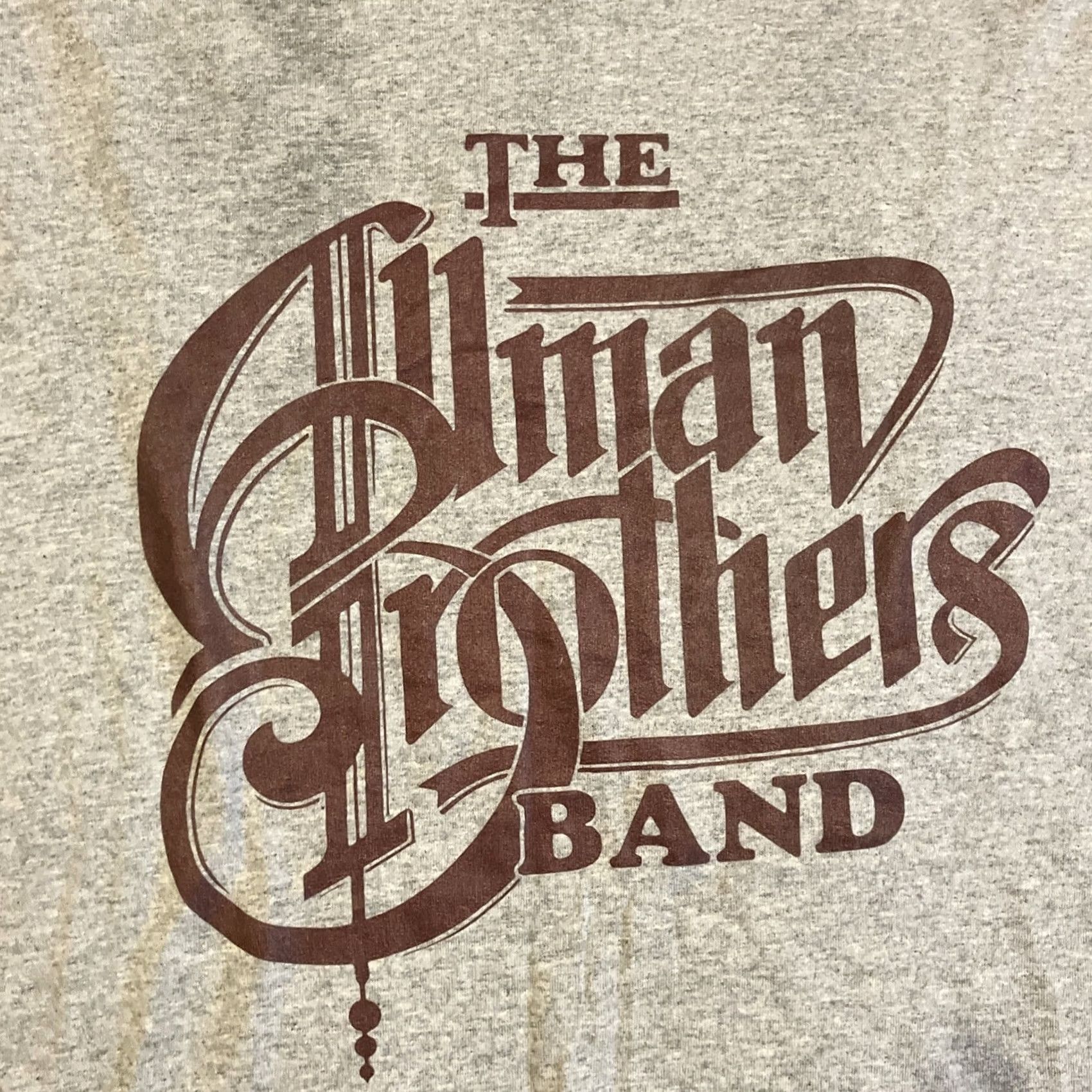 Gildan NWOT ALLMAN BROTHERS BAND Classic Logo T Shirt Mens XX L Gray Cotton Graphic Print Short Sleeve Round Neck Gildan Logo Regular 2XL Size US XXL / EU 58 / 5 - 2 Thumbnail