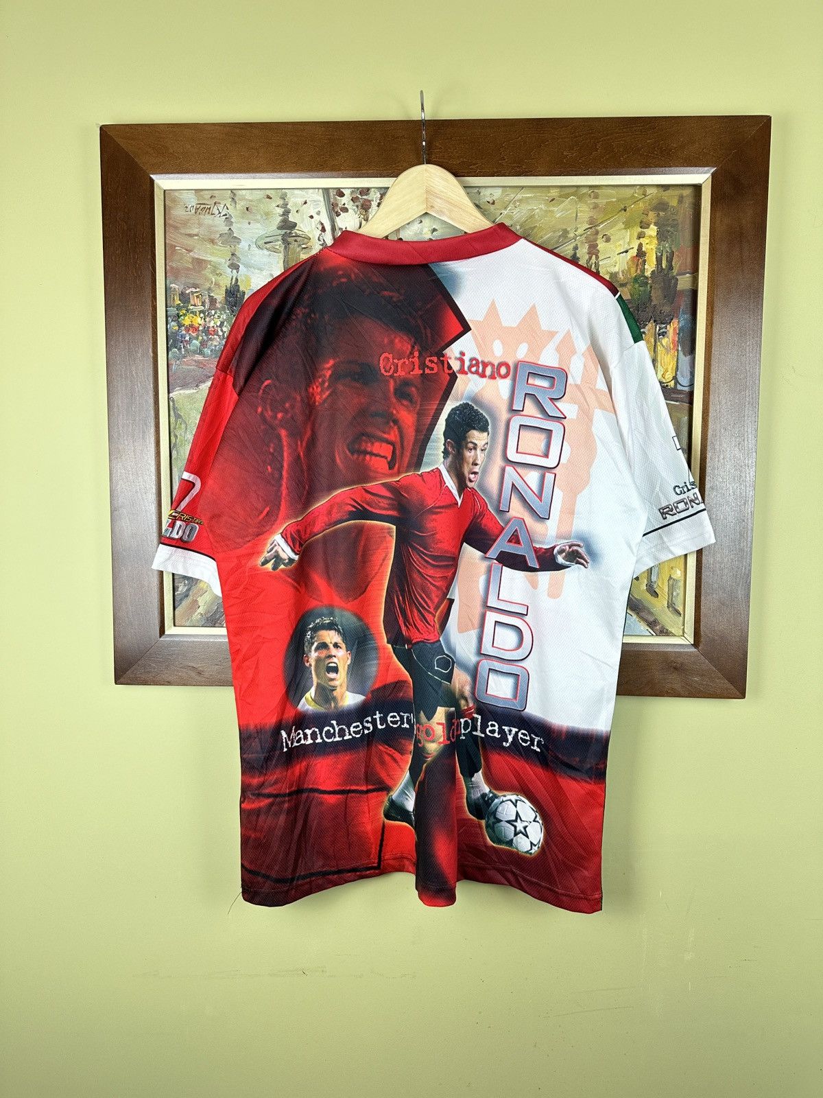 Vintage Vintage 2000s Cristiano Ronaldo all over print jersey Size US L / EU 52-54 / 3 - 6 Thumbnail