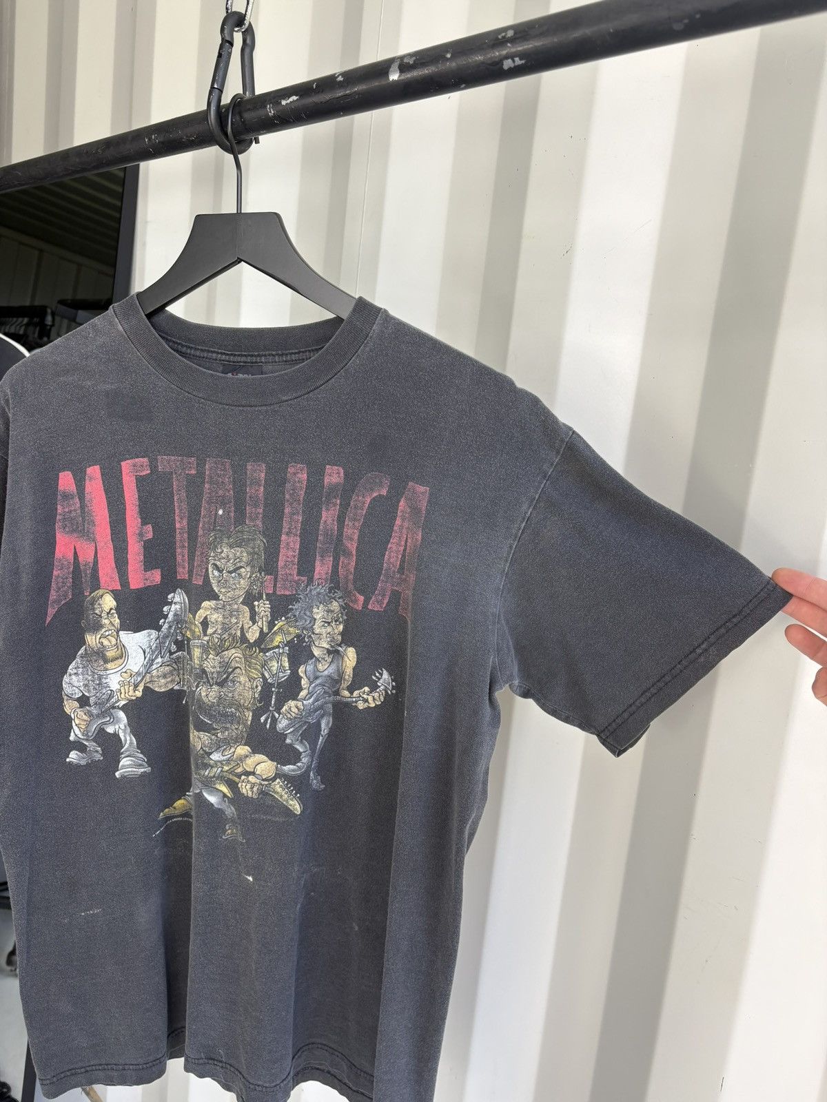 Band Tees Vintage Metallica Shirt Thrashed Faded Distressed GRUNGE Size US L / EU 52-54 / 3 - 2 Thumbnail