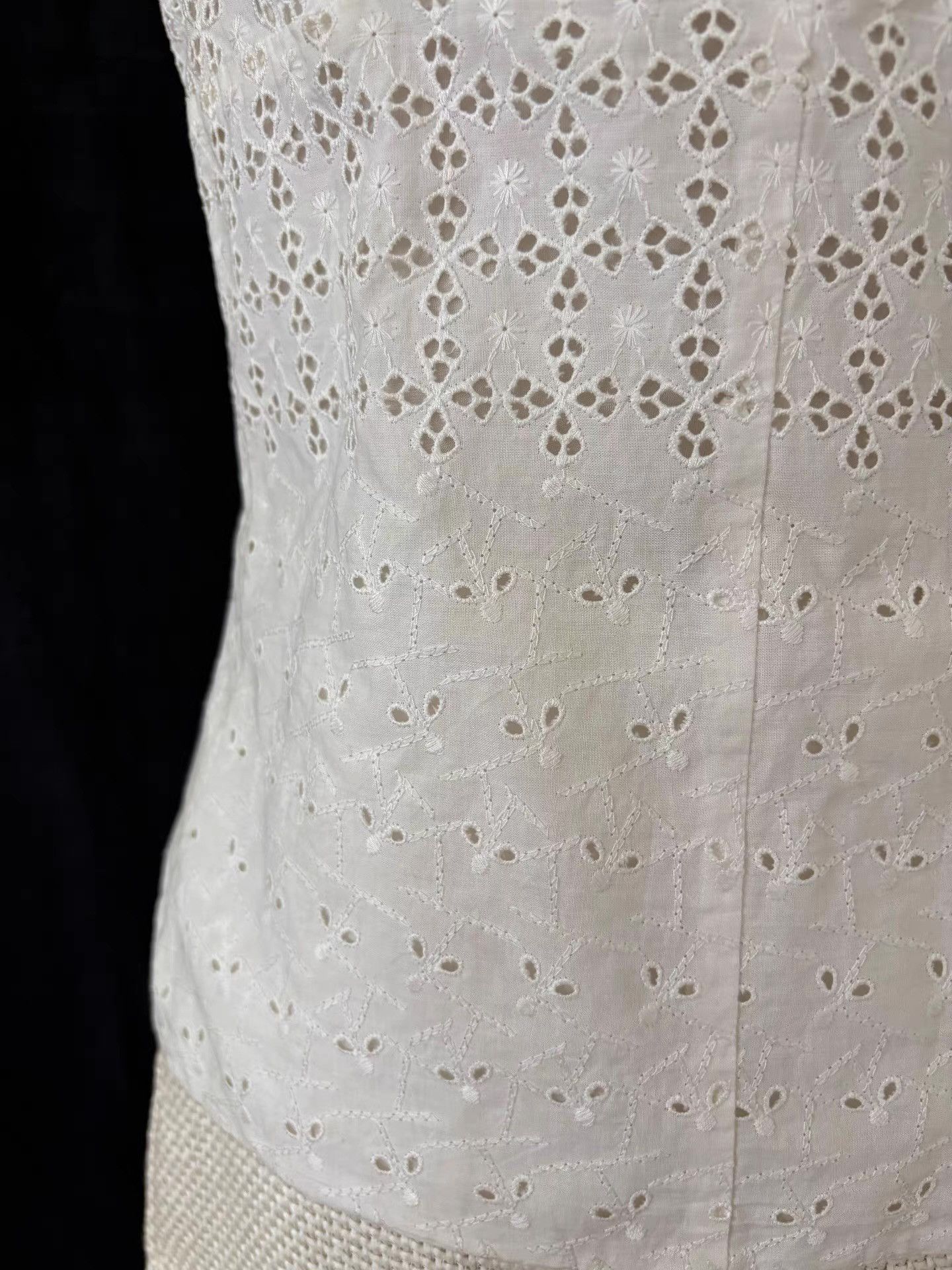 Versace Gianni Versace Embroidered Waistcoat & Camisole。Ｑ21 Size L / US 10 / IT 46 - 9 Thumbnail