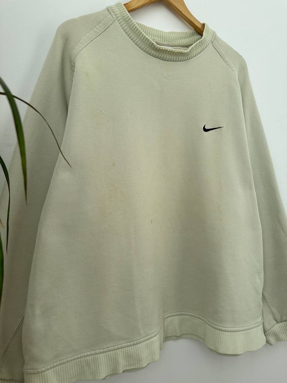 Nike Vintage Nike Faded Green Distressed Sweatshirt Size US XL / EU 56 / 4 - 5 Thumbnail