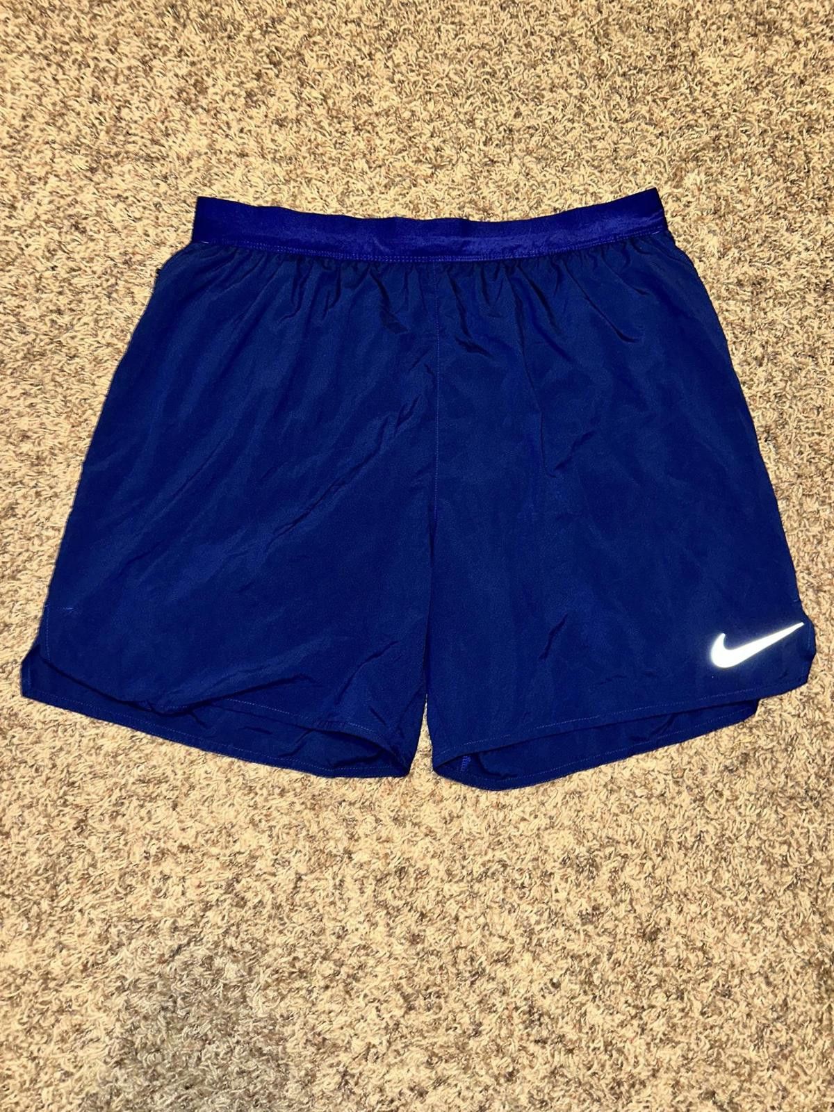 Nike Nike Men's 7" Flex Stride Run Short Size US 36 / EU 52 - 1 Thumbnail