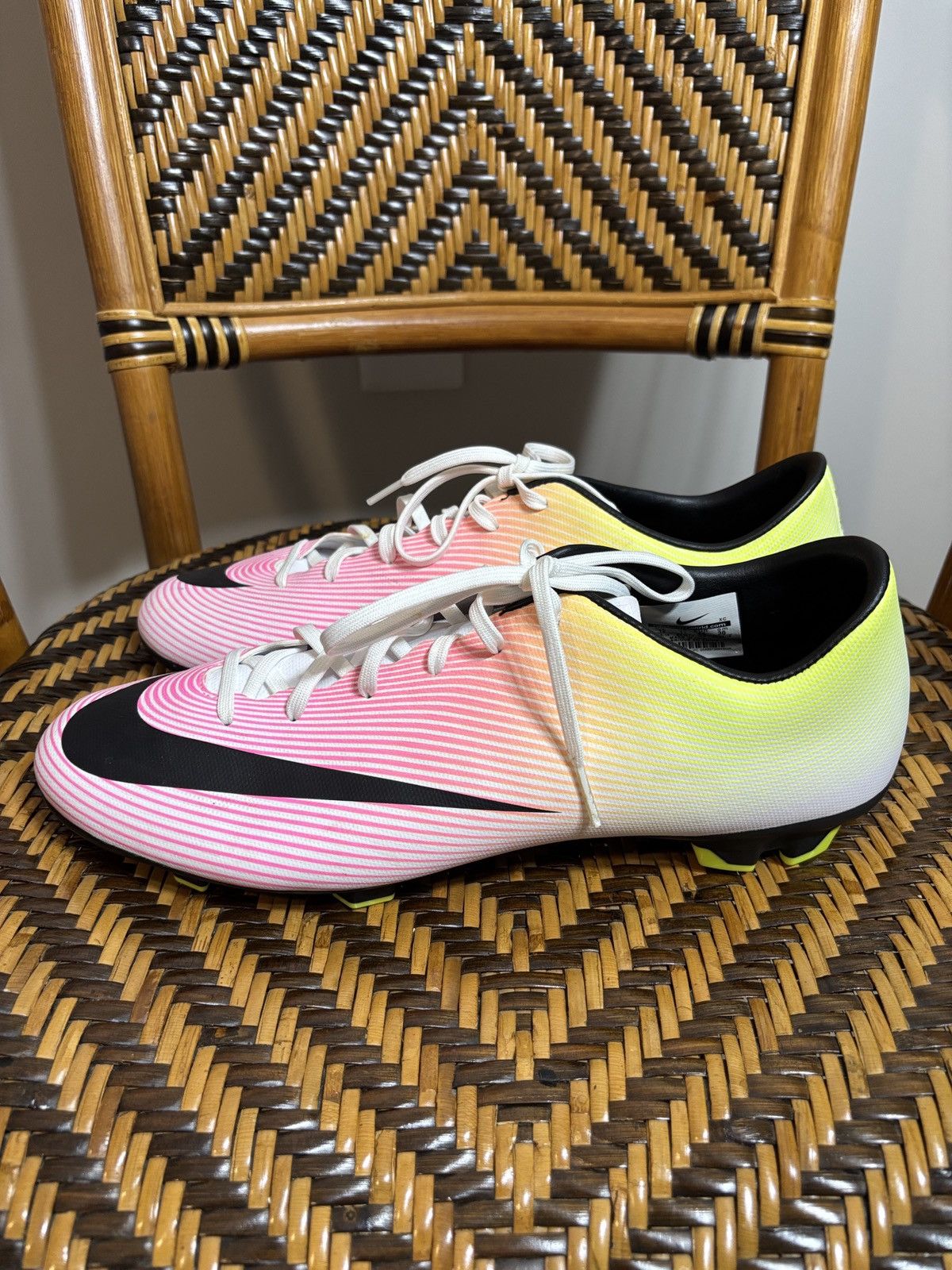 Nike Nike Mercurial Victory V FG Volt Total Orange 651632-107 Size US 12 / EU 45 - 3 Thumbnail