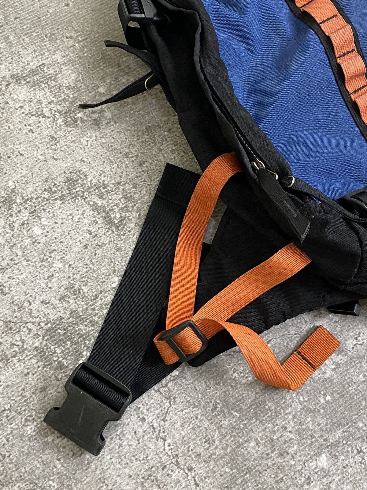 Nike ACG Vintage Nike ACG Karst 40 Backpack Size ONE SIZE - 5 Thumbnail