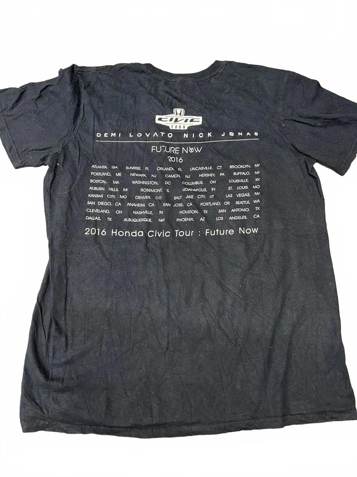 Gildan Demi Lovato & Nick Jonas Future Now Tour T-Shirt Size US M / EU 48-50 / 2 - 3 Thumbnail