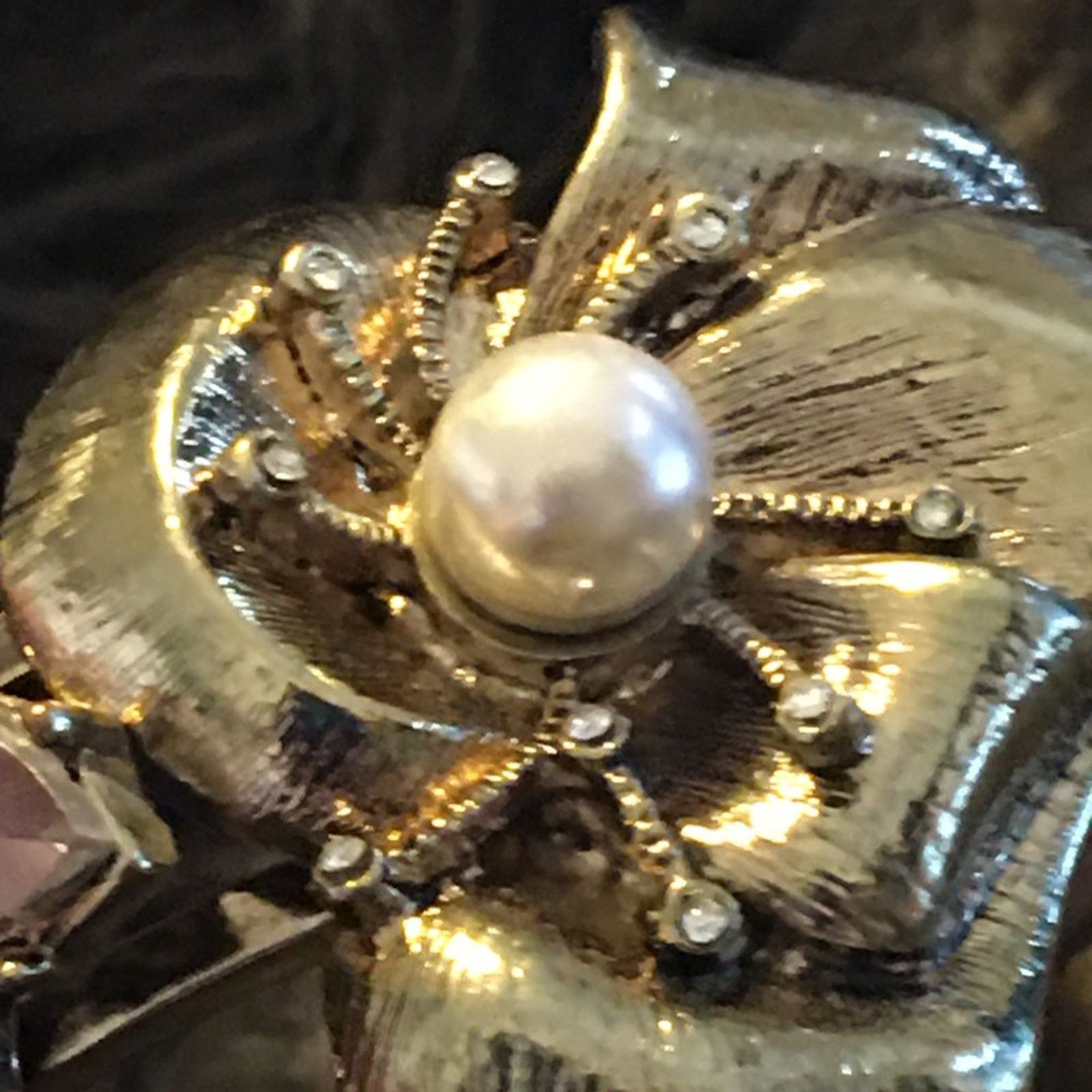 Jewelry Victorian style aged gold tone jeweled clamp Size ONE SIZE - 11 Thumbnail