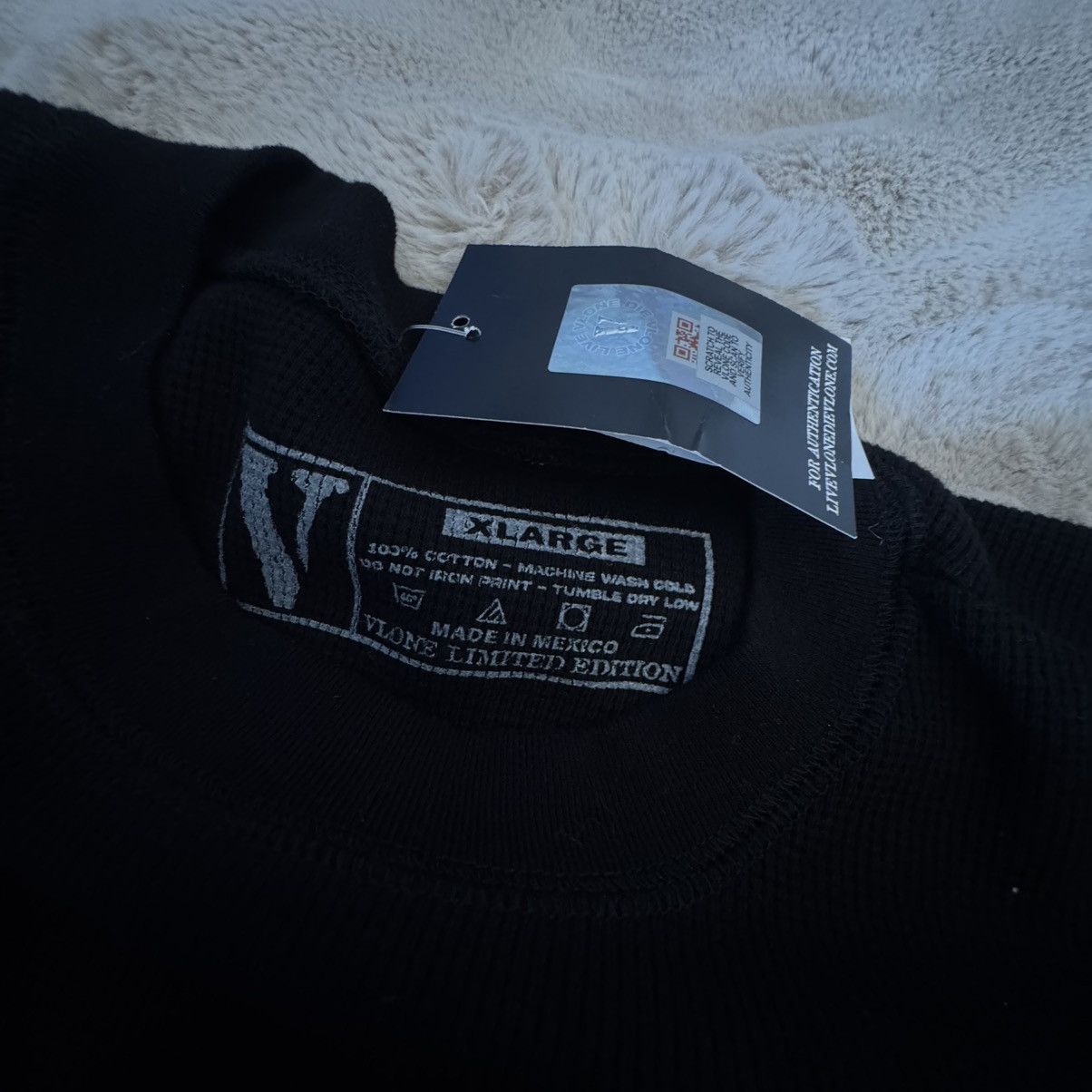 Vlone Vlone Devil Spitting Thermal Longsleeve (Limited Edition) Size US XL / EU 56 / 4 - 3 Thumbnail